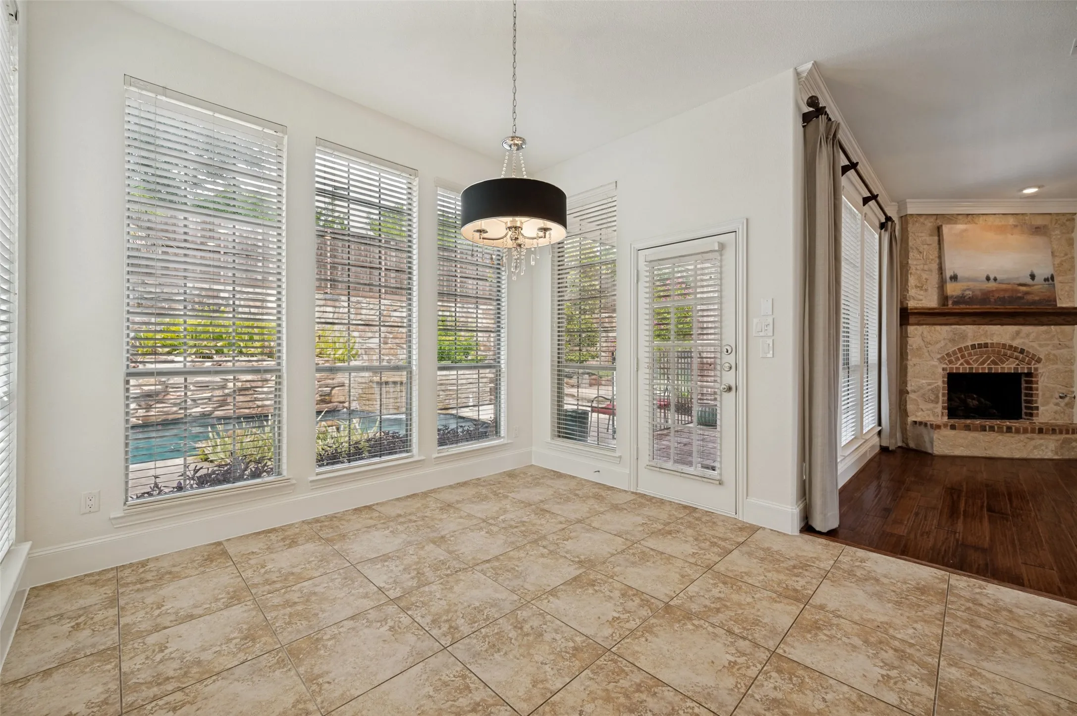 Single Family Residence For Sale in Collin County , 1001 Well Meadow Lane, Mc Kinney, Texas 75071, 5 Bedroom, 4 Bathroom, 3 Garage spaces, 3,848 Sqft, built in 2005, mls#21369157, Real Estate Agent in Mc Kinney, Homes For Sale in Collin county, Homes For Sale in Mc Kinney, Realtor in Mc Kinney Texas, Real Estate Brokerage Independent Realty Texas, Luminita Cordes Realtor