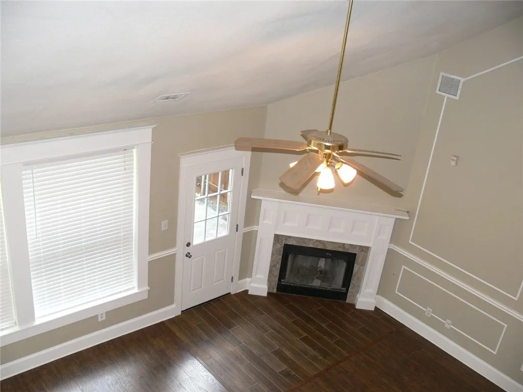 Single Family Residence For Rent in Collin County , 4917 SILVERWEED Drive, Mc Kinney, Texas 75070, 4 Bedroom, 3 Bathroom, 2 Garage spaces, 2,663 Sqft, built in 1999, mls#21371000, Real Estate Agent in Mc Kinney, Homes For Rent in Collin county, Homes For Rent in Mc Kinney, Realtor in Mc Kinney Texas, Real Estate Brokerage Independent Realty Texas, Luminita Cordes Realtor