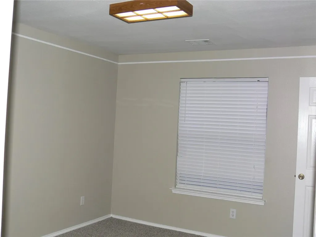 Single Family Residence For Rent in Collin County , 4917 SILVERWEED Drive, Mc Kinney, Texas 75070, 4 Bedroom, 3 Bathroom, 2 Garage spaces, 2,663 Sqft, built in 1999, mls#21371000, Real Estate Agent in Mc Kinney, Homes For Rent in Collin county, Homes For Rent in Mc Kinney, Realtor in Mc Kinney Texas, Real Estate Brokerage Independent Realty Texas, Luminita Cordes Realtor