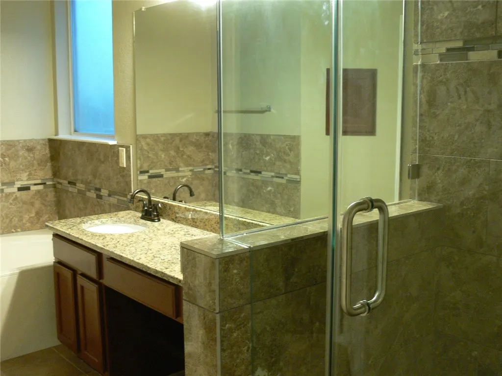 Single Family Residence For Rent in Collin County , 4917 SILVERWEED Drive, Mc Kinney, Texas 75070, 4 Bedroom, 3 Bathroom, 2 Garage spaces, 2,663 Sqft, built in 1999, mls#21371000, Real Estate Agent in Mc Kinney, Homes For Rent in Collin county, Homes For Rent in Mc Kinney, Realtor in Mc Kinney Texas, Real Estate Brokerage Independent Realty Texas, Luminita Cordes Realtor