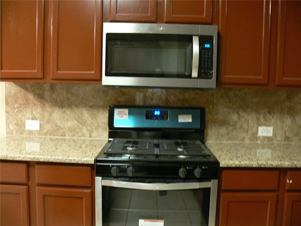 Single Family Residence For Rent in Collin County , 4917 SILVERWEED Drive, Mc Kinney, Texas 75070, 4 Bedroom, 3 Bathroom, 2 Garage spaces, 2,663 Sqft, built in 1999, mls#21371000, Real Estate Agent in Mc Kinney, Homes For Rent in Collin county, Homes For Rent in Mc Kinney, Realtor in Mc Kinney Texas, Real Estate Brokerage Independent Realty Texas, Luminita Cordes Realtor