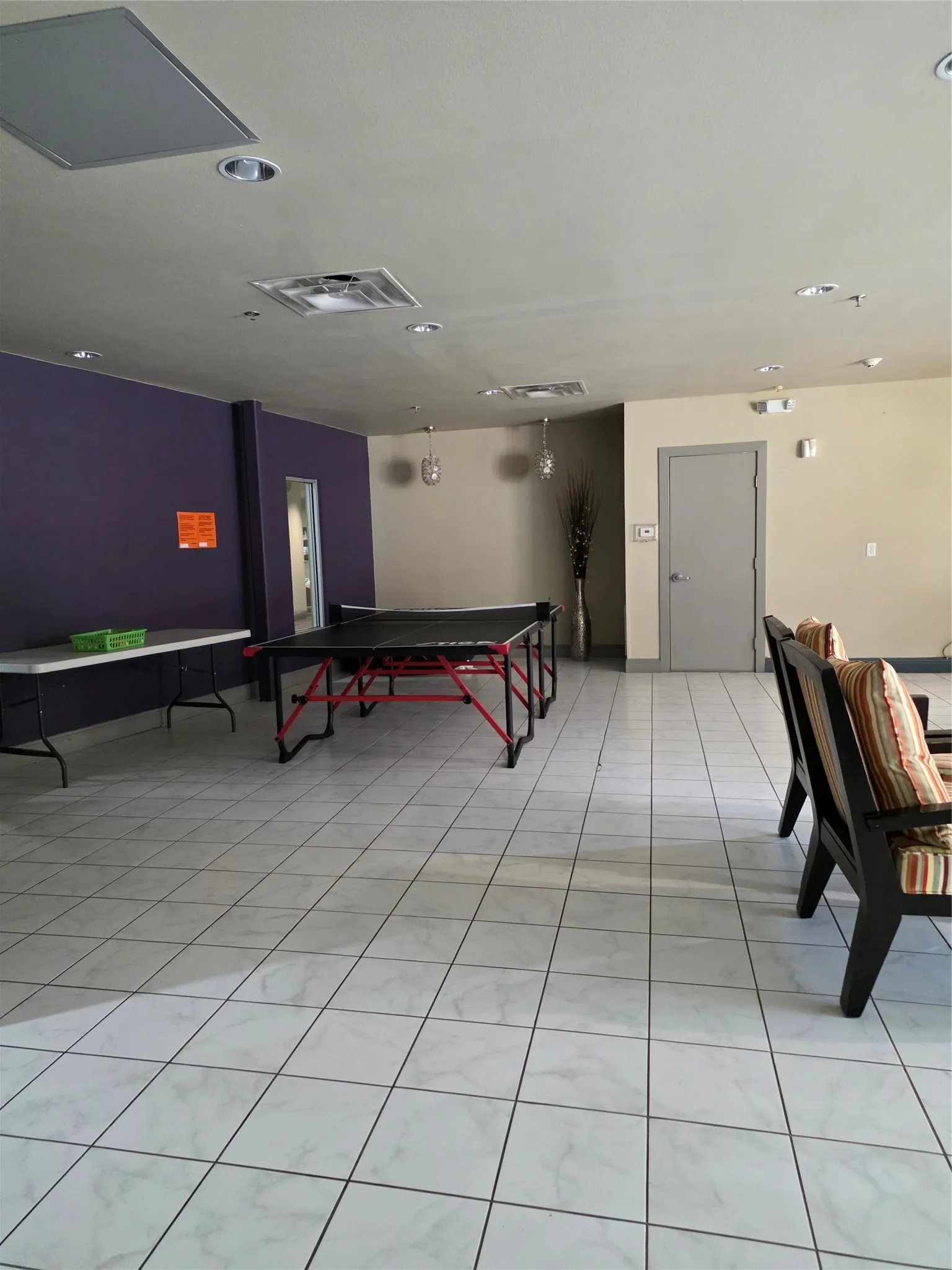 Condominium For Rent in Dallas County , 1100 W Trinity Mills Road 2044, Carrollton, Texas 75006, 2 Bedroom, 2 Bathroom, Garage spaces, 1,295 Sqft, built in 2012, mls#21371002, Real Estate Agent in Carrollton, Homes For Rent in Dallas county, Homes For Rent in Carrollton, Realtor in Carrollton Texas, Real Estate Brokerage Independent Realty Texas, Luminita Cordes Realtor