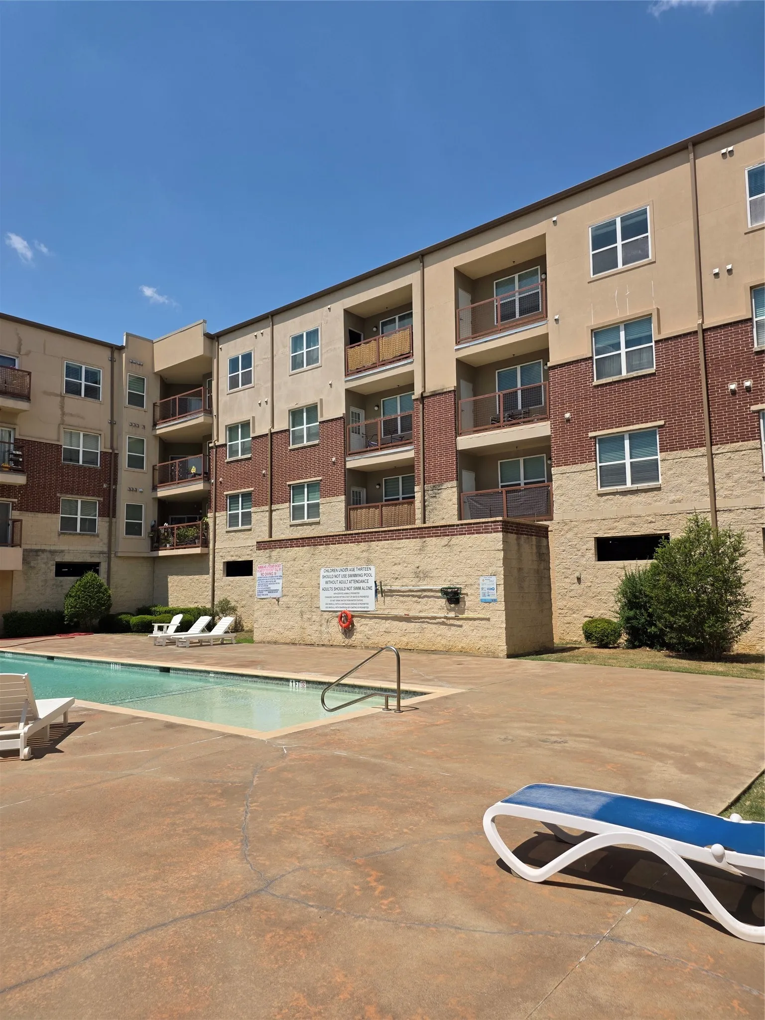 Condominium For Rent in Dallas County , 1100 W Trinity Mills Road 2044, Carrollton, Texas 75006, 2 Bedroom, 2 Bathroom, Garage spaces, 1,295 Sqft, built in 2012, mls#21371002, Real Estate Agent in Carrollton, Homes For Rent in Dallas county, Homes For Rent in Carrollton, Realtor in Carrollton Texas, Real Estate Brokerage Independent Realty Texas, Luminita Cordes Realtor