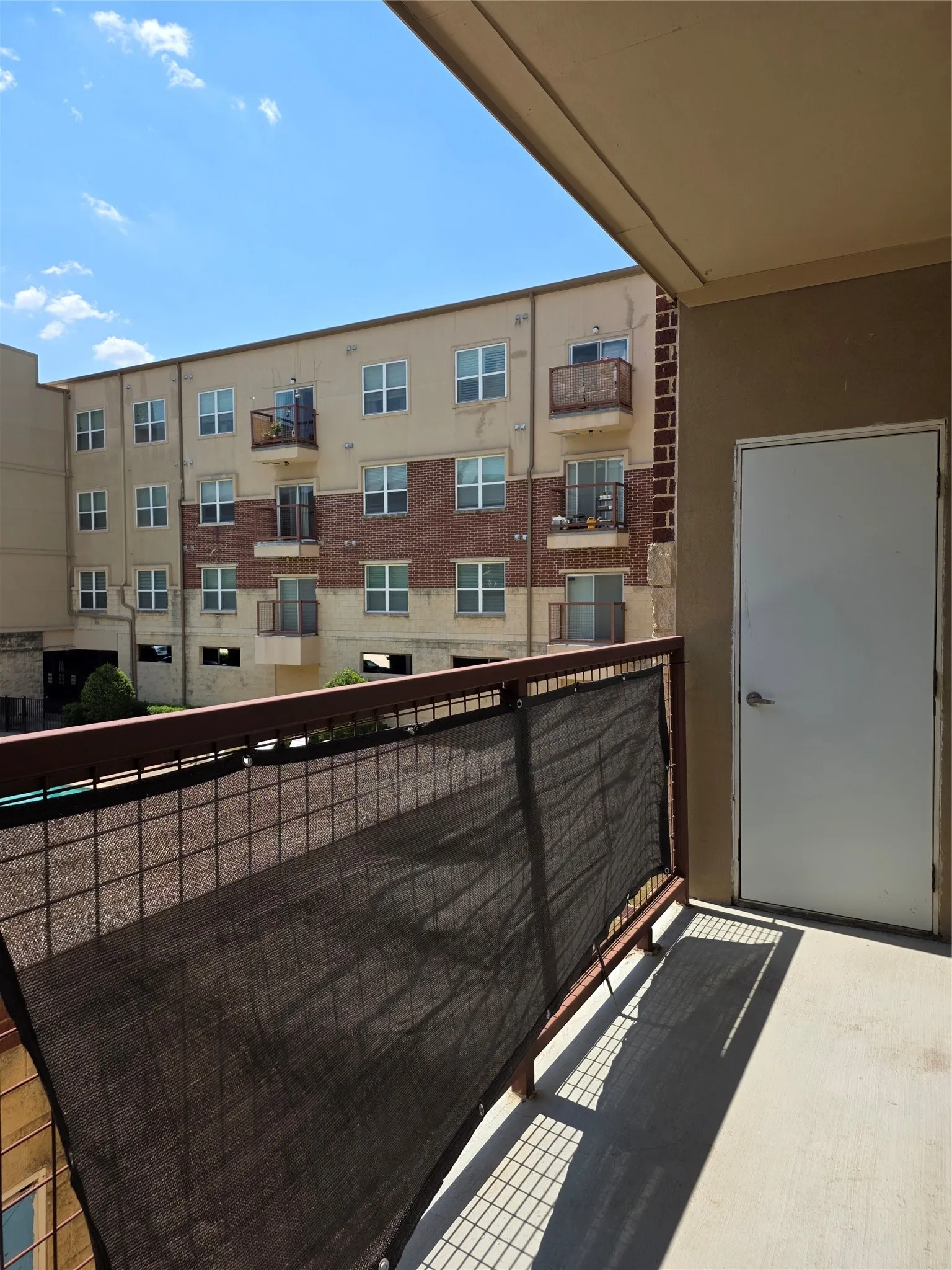Condominium For Rent in Dallas County , 1100 W Trinity Mills Road 2044, Carrollton, Texas 75006, 2 Bedroom, 2 Bathroom, Garage spaces, 1,295 Sqft, built in 2012, mls#21371002, Real Estate Agent in Carrollton, Homes For Rent in Dallas county, Homes For Rent in Carrollton, Realtor in Carrollton Texas, Real Estate Brokerage Independent Realty Texas, Luminita Cordes Realtor