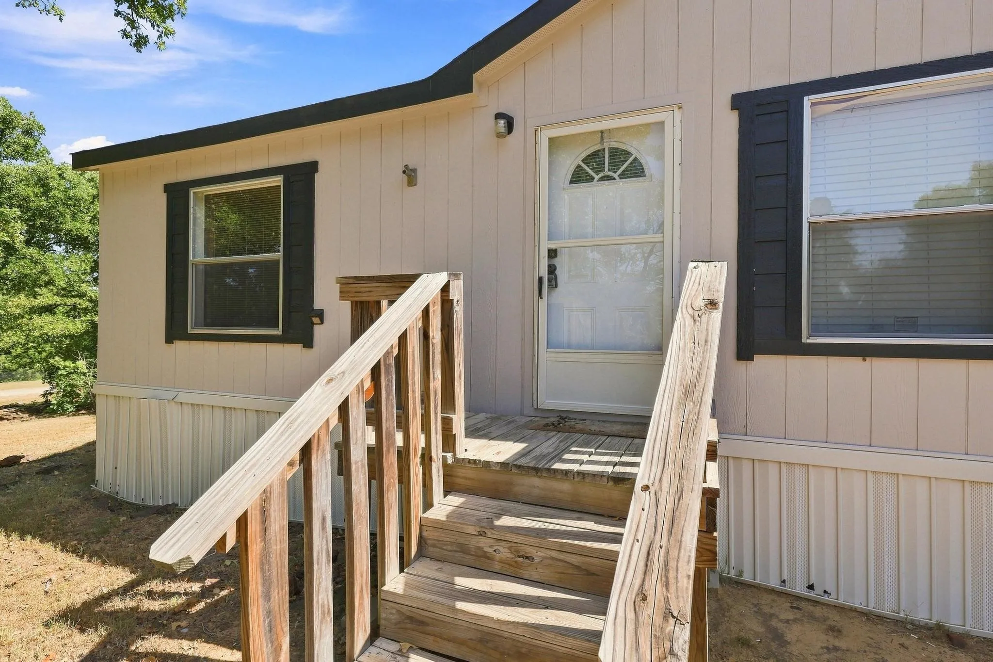 Mobile Home For Sale in Cooke County , 60 County Road 196, Gainesville, Texas 76240, 3 Bedroom, 2 Bathroom, Garage spaces, 1,536 Sqft, built in 2017, mls#21370984, Real Estate Agent in Gainesville, Homes For Sale in Cooke county, Homes For Sale in Gainesville, Realtor in Gainesville Texas, Real Estate Brokerage Independent Realty Texas, Luminita Cordes Realtor