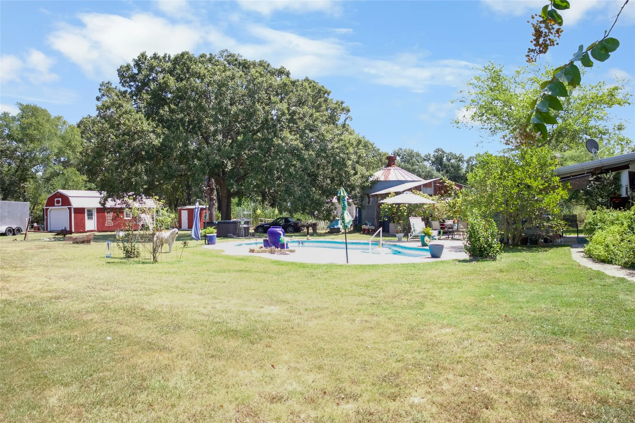 Single Family Residence For Sale in Kaufman County , 11325 County Road 104, Kaufman, Texas 75142, 4 Bedroom, 2 Bathroom, Garage spaces, 2,400 Sqft, built in 2011, mls#21371004, Real Estate Agent in Kaufman, Homes For Sale in Kaufman county, Homes For Sale in Kaufman, Realtor in Kaufman Texas, Real Estate Brokerage Independent Realty Texas, Luminita Cordes Realtor