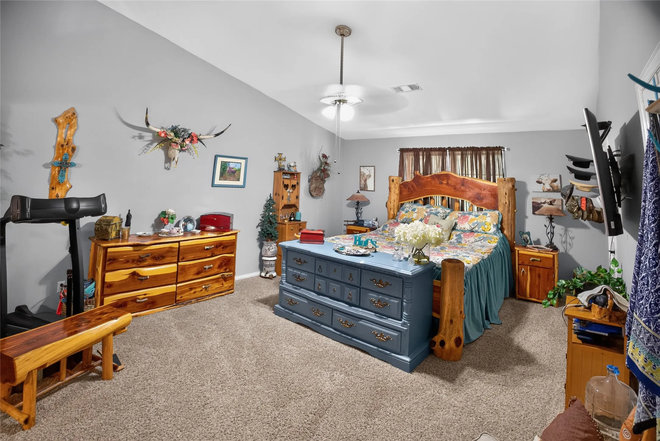 Single Family Residence For Sale in Kaufman County , 11325 County Road 104, Kaufman, Texas 75142, 4 Bedroom, 2 Bathroom, Garage spaces, 2,400 Sqft, built in 2011, mls#21371004, Real Estate Agent in Kaufman, Homes For Sale in Kaufman county, Homes For Sale in Kaufman, Realtor in Kaufman Texas, Real Estate Brokerage Independent Realty Texas, Luminita Cordes Realtor