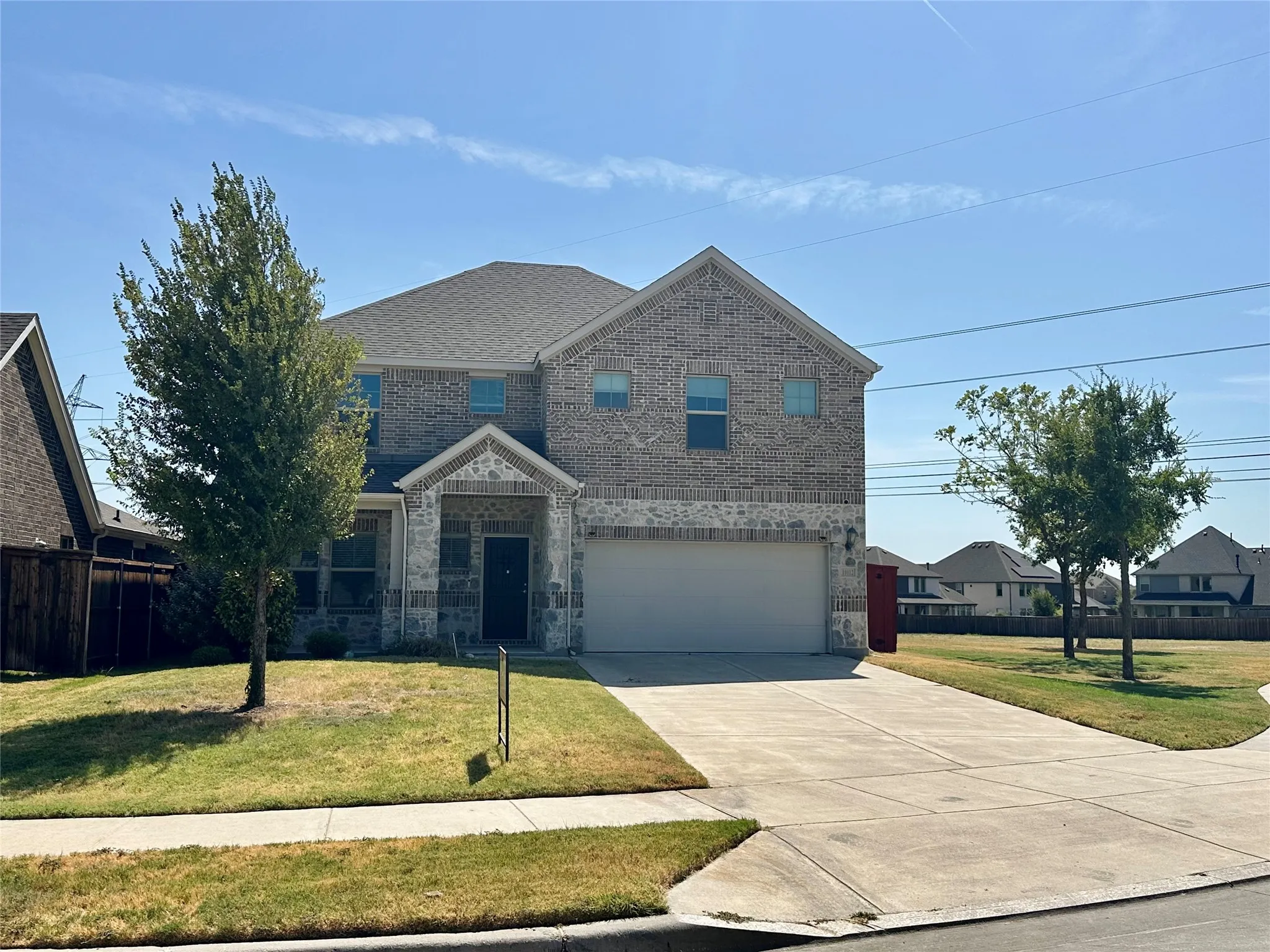 Single Family Residence For Rent in Tarrant County , 10012 Callan Lane, Fort Worth, Texas 76131, 3 Bedroom, 3 Bathroom, 2 Garage spaces, 2,495 Sqft, built in 2020, mls#21370053, Real Estate Agent in Fort Worth, Homes For Rent in Tarrant county, Homes For Rent in Fort Worth, Realtor in Fort Worth Texas, Real Estate Brokerage Independent Realty Texas, Luminita Cordes Realtor