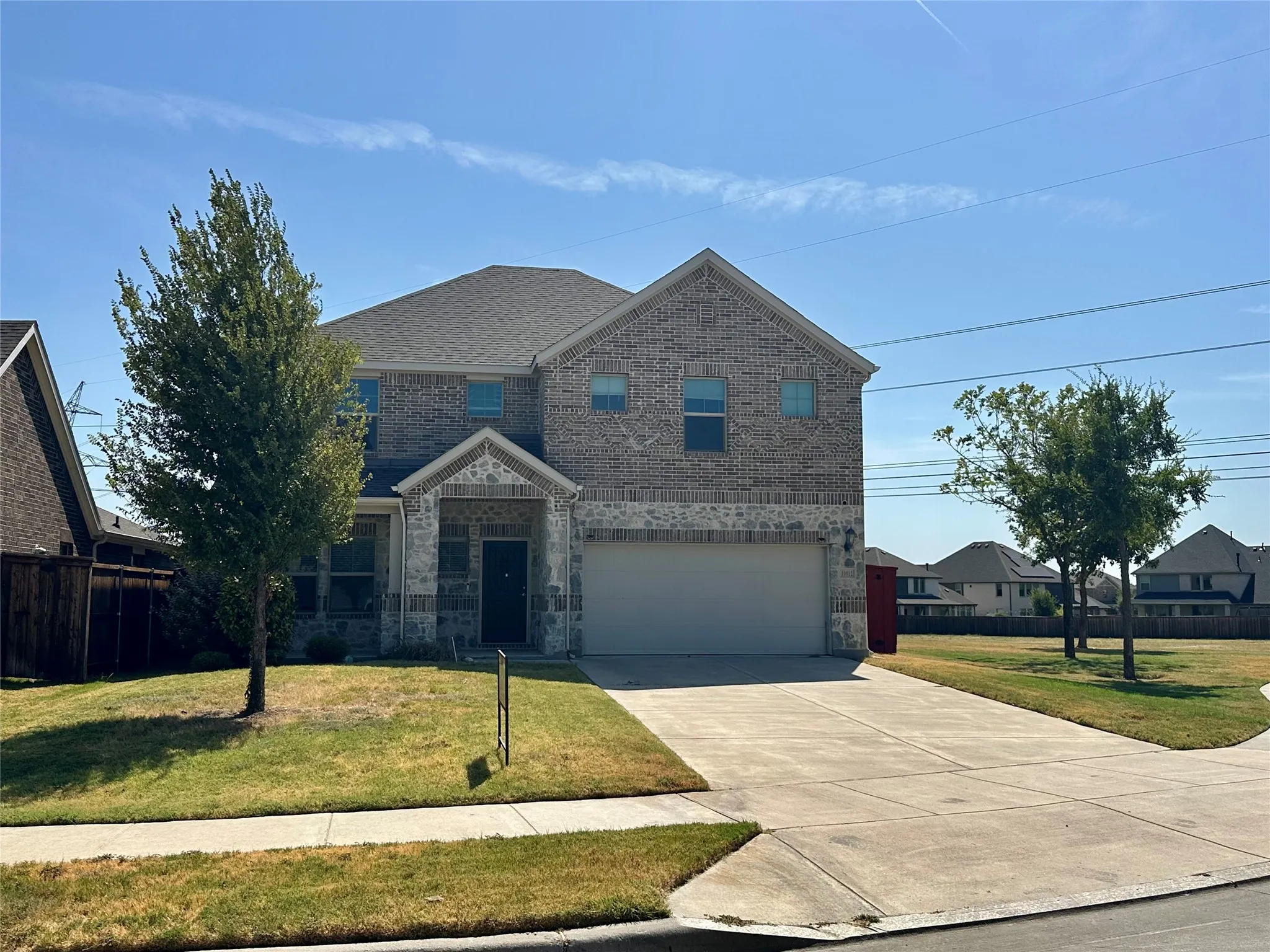 Single Family Residence For Rent in Tarrant County , 10012 Callan Lane, Fort Worth, Texas 76131, 3 Bedroom, 3 Bathroom, 2 Garage spaces, 2,495 Sqft, built in 2020, mls#21370053, Real Estate Agent in Fort Worth, Homes For Rent in Tarrant county, Homes For Rent in Fort Worth, Realtor in Fort Worth Texas, Real Estate Brokerage Independent Realty Texas, Luminita Cordes Realtor