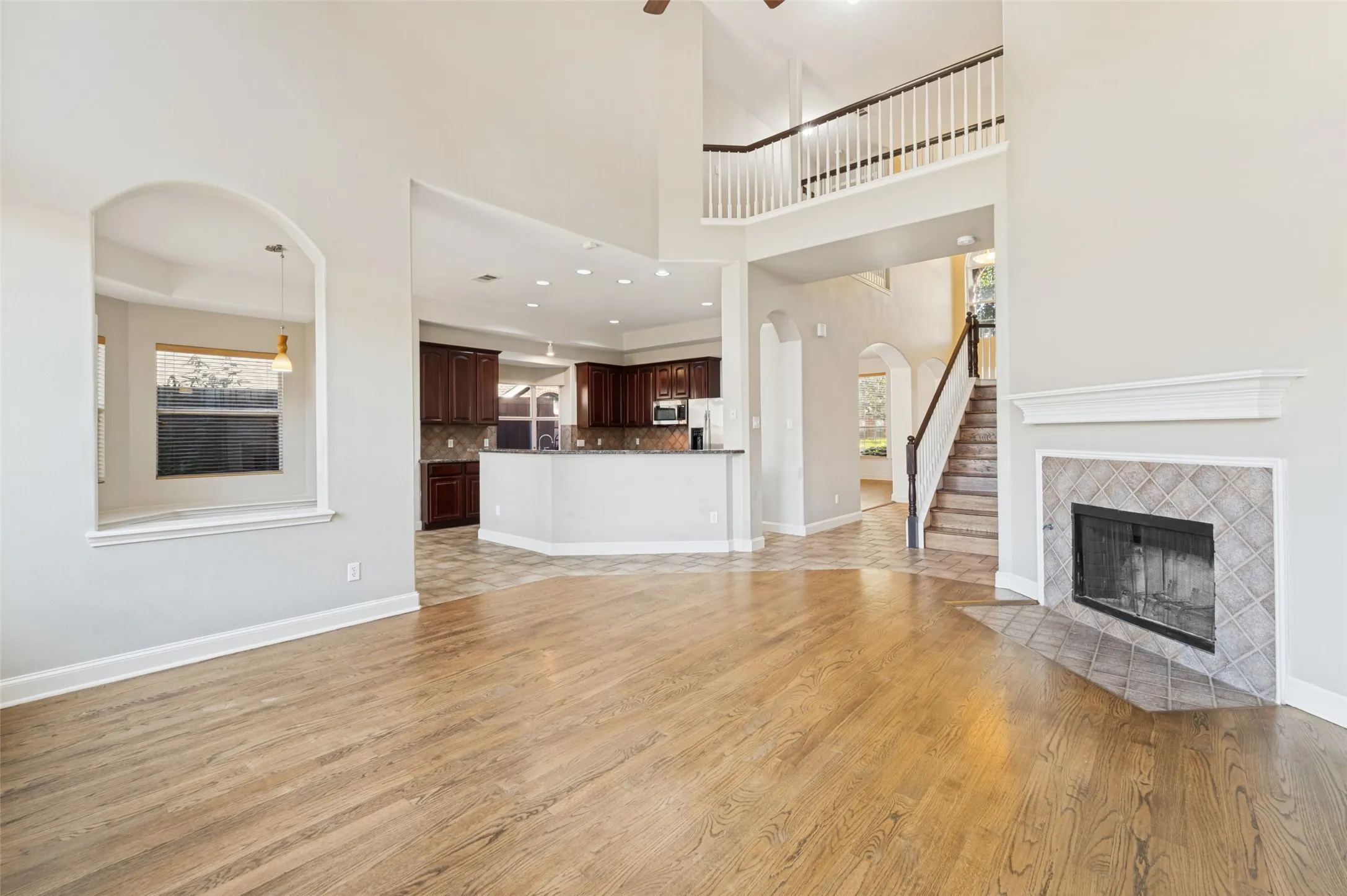 Single Family Residence For Rent in Denton County , 12731 Daimler Drive, Frisco, Texas 75033, 4 Bedroom, 4 Bathroom, 2 Garage spaces, 3,707 Sqft, built in 2002, mls#21370995, Real Estate Agent in Frisco, Homes For Rent in Denton county, Homes For Rent in Frisco, Realtor in Frisco Texas, Real Estate Brokerage Independent Realty Texas, Luminita Cordes Realtor