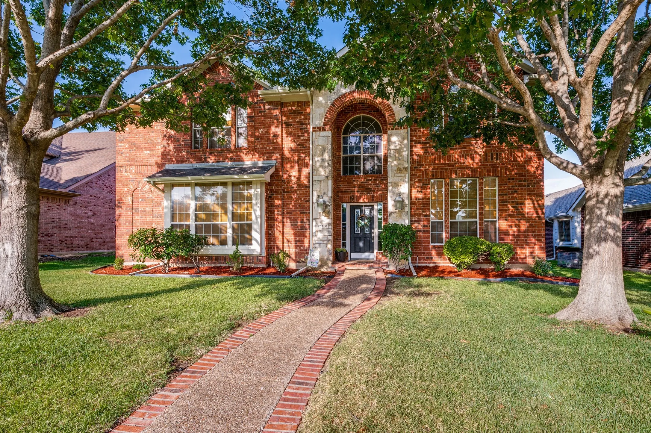 Single Family Residence For Rent in Denton County , 12731 Daimler Drive, Frisco, Texas 75033, 4 Bedroom, 4 Bathroom, 2 Garage spaces, 3,707 Sqft, built in 2002, mls#21370995, Real Estate Agent in Frisco, Homes For Rent in Denton county, Homes For Rent in Frisco, Realtor in Frisco Texas, Real Estate Brokerage Independent Realty Texas, Luminita Cordes Realtor