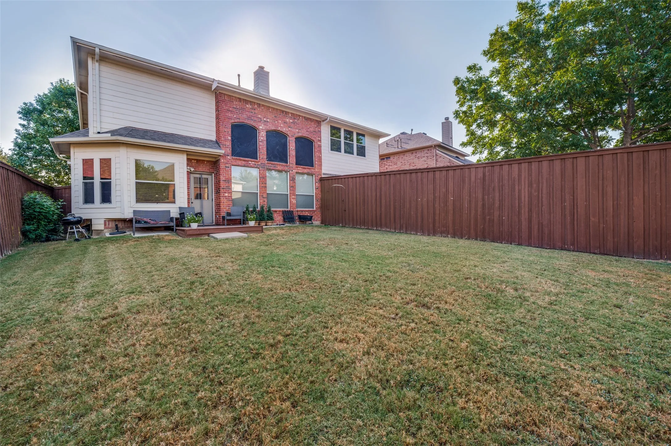 Single Family Residence For Rent in Denton County , 12731 Daimler Drive, Frisco, Texas 75033, 4 Bedroom, 4 Bathroom, 2 Garage spaces, 3,707 Sqft, built in 2002, mls#21370995, Real Estate Agent in Frisco, Homes For Rent in Denton county, Homes For Rent in Frisco, Realtor in Frisco Texas, Real Estate Brokerage Independent Realty Texas, Luminita Cordes Realtor