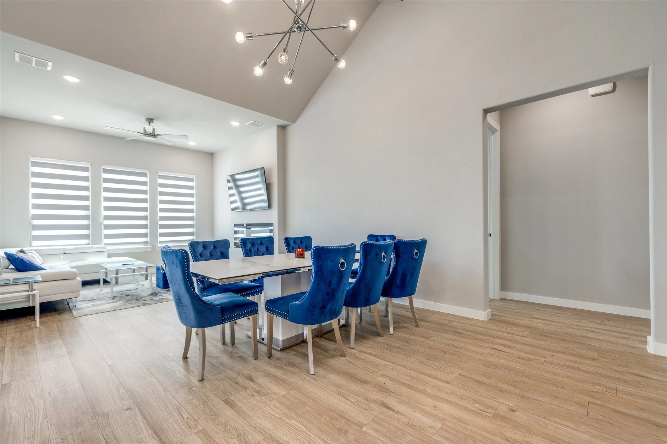 Single Family Residence For Rent in Collin County , 4801 Sagan Drive, Mc Kinney, Texas 75071, 5 Bedroom, 4 Bathroom, 2 Garage spaces, 3,609 Sqft, built in 2023, mls#21371016, Real Estate Agent in Mc Kinney, Homes For Rent in Collin county, Homes For Rent in Mc Kinney, Realtor in Mc Kinney Texas, Real Estate Brokerage Independent Realty Texas, Luminita Cordes Realtor
