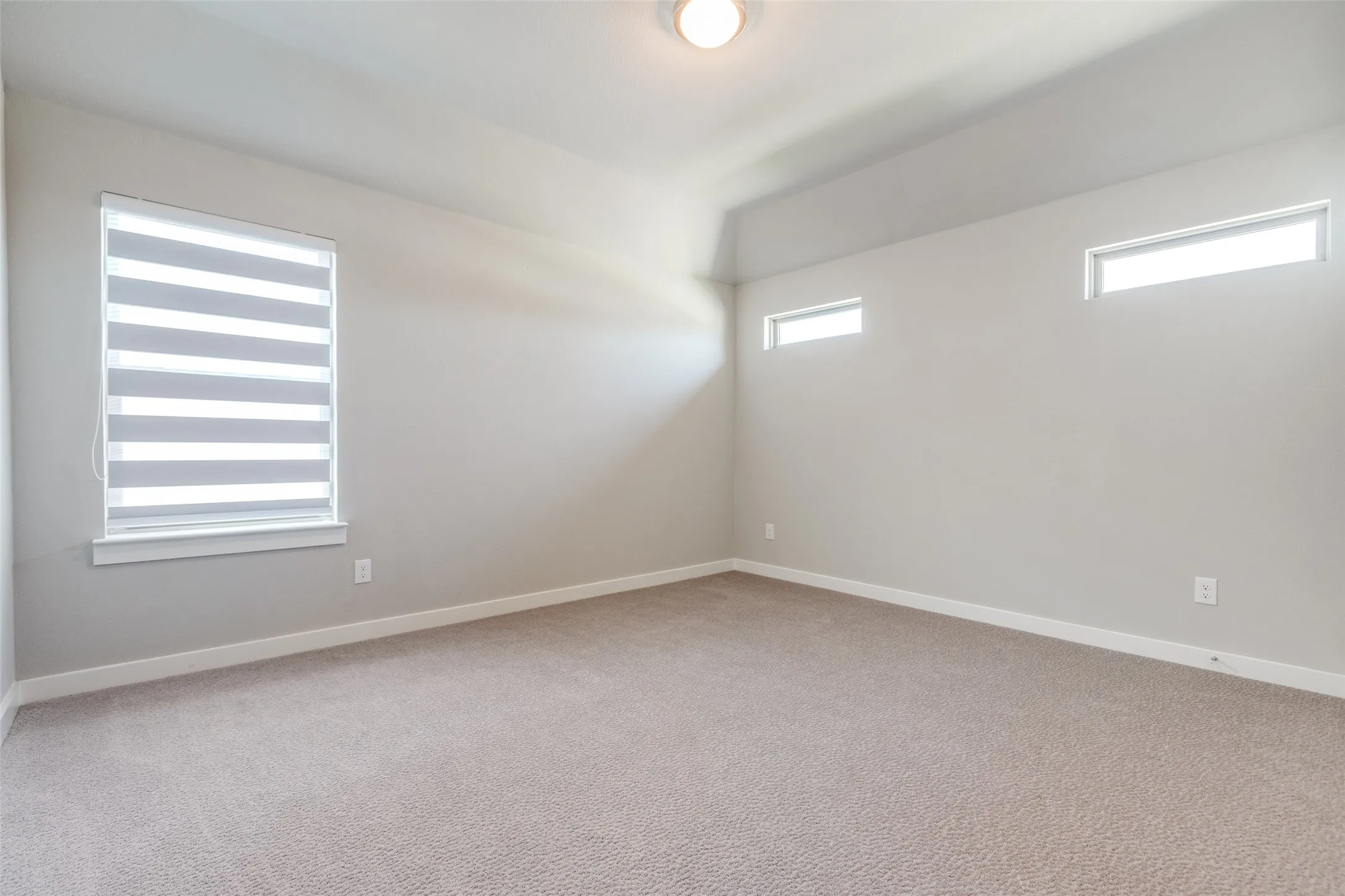 Single Family Residence For Rent in Collin County , 4801 Sagan Drive, Mc Kinney, Texas 75071, 5 Bedroom, 4 Bathroom, 2 Garage spaces, 3,609 Sqft, built in 2023, mls#21371016, Real Estate Agent in Mc Kinney, Homes For Rent in Collin county, Homes For Rent in Mc Kinney, Realtor in Mc Kinney Texas, Real Estate Brokerage Independent Realty Texas, Luminita Cordes Realtor