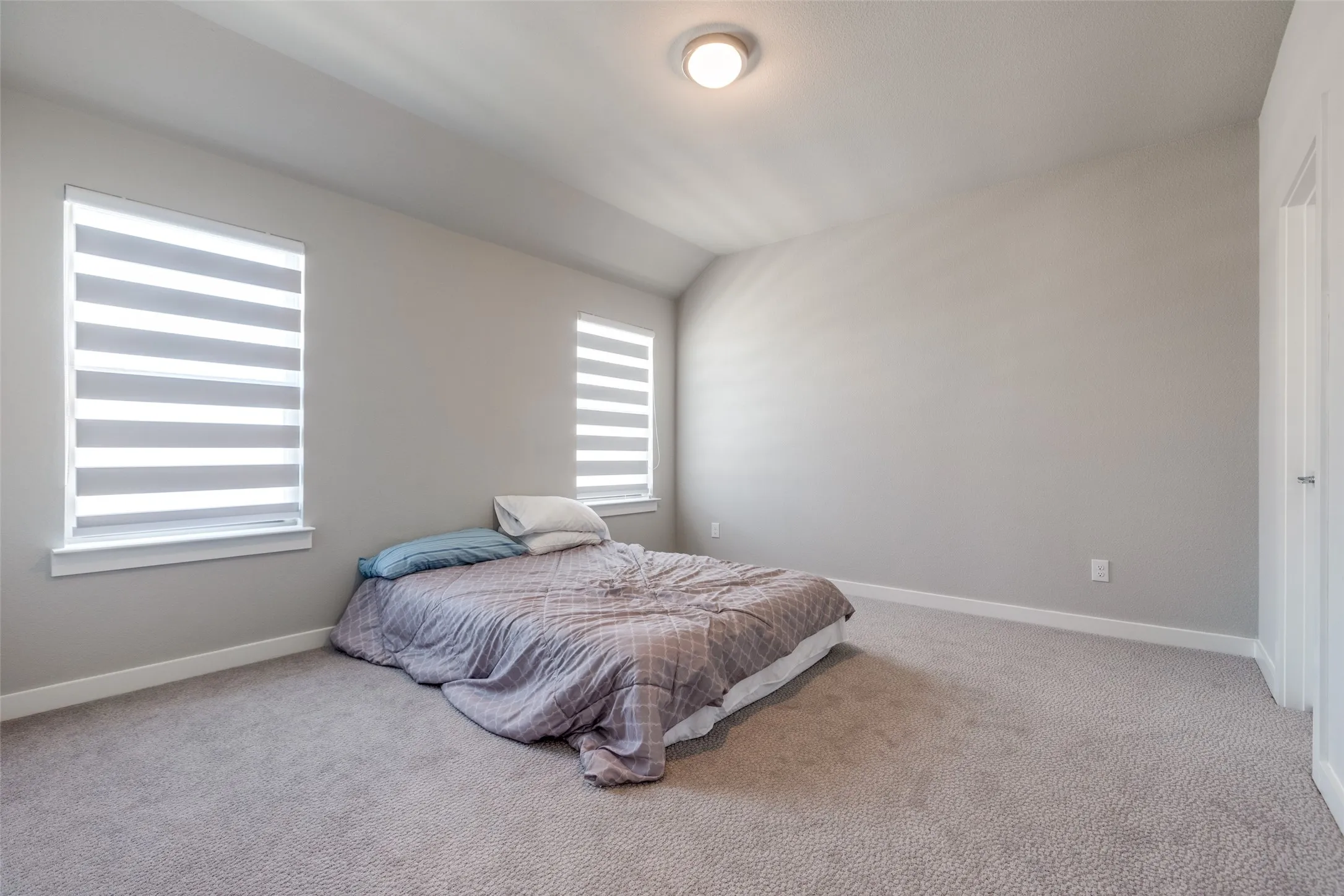 Single Family Residence For Rent in Collin County , 4801 Sagan Drive, Mc Kinney, Texas 75071, 5 Bedroom, 4 Bathroom, 2 Garage spaces, 3,609 Sqft, built in 2023, mls#21371016, Real Estate Agent in Mc Kinney, Homes For Rent in Collin county, Homes For Rent in Mc Kinney, Realtor in Mc Kinney Texas, Real Estate Brokerage Independent Realty Texas, Luminita Cordes Realtor