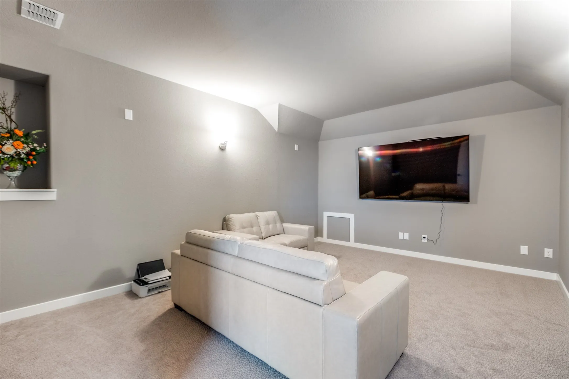 Single Family Residence For Rent in Collin County , 4801 Sagan Drive, Mc Kinney, Texas 75071, 5 Bedroom, 4 Bathroom, 2 Garage spaces, 3,609 Sqft, built in 2023, mls#21371016, Real Estate Agent in Mc Kinney, Homes For Rent in Collin county, Homes For Rent in Mc Kinney, Realtor in Mc Kinney Texas, Real Estate Brokerage Independent Realty Texas, Luminita Cordes Realtor