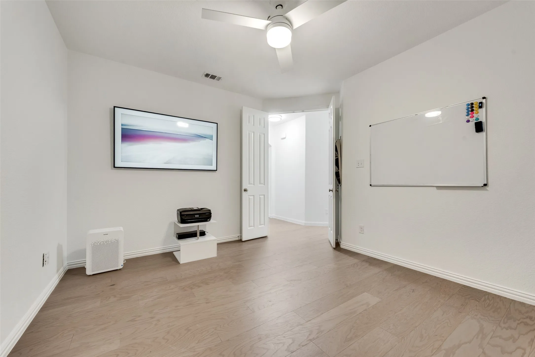 Single Family Residence For Rent in Denton County , 305 Blythe Bridge Drive, Roanoke, Texas 76262, 4 Bedroom, 4 Bathroom, 2 Garage spaces, 4,688 Sqft, built in 2009, mls#21370196, Real Estate Agent in Roanoke, Homes For Rent in Denton county, Homes For Rent in Roanoke, Realtor in Roanoke Texas, Real Estate Brokerage Independent Realty Texas, Luminita Cordes Realtor