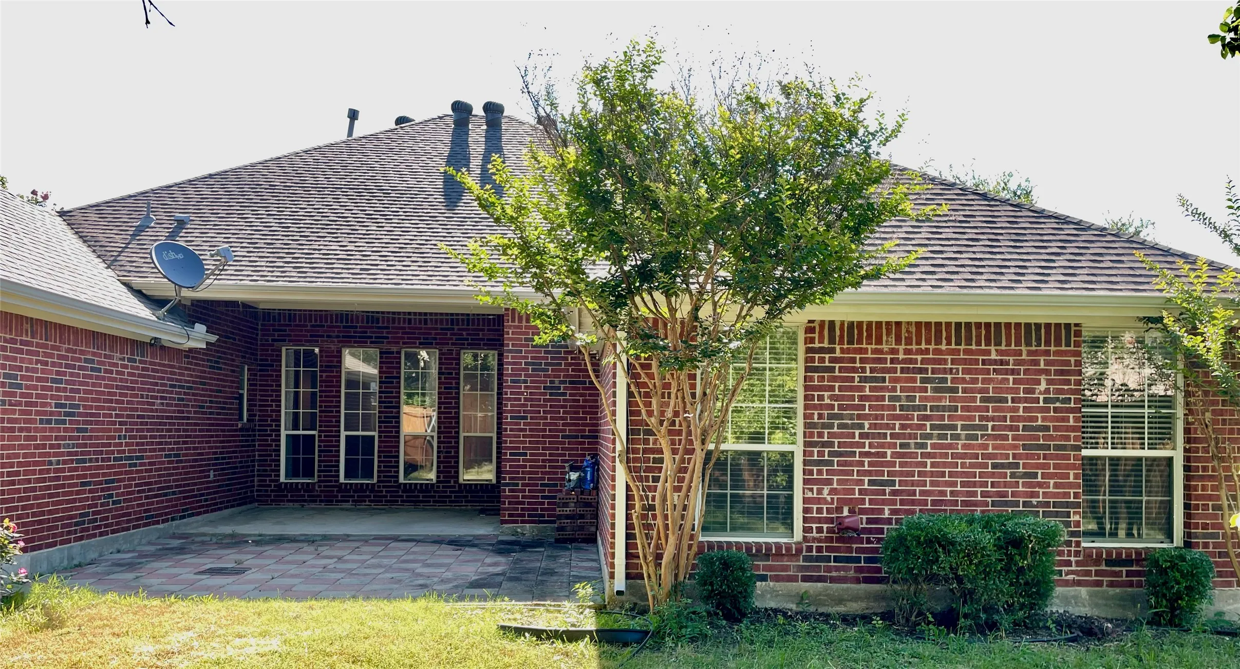 Single Family Residence For Rent in Collin County , 1425 Landsford Drive, Allen, Texas 75013, 4 Bedroom, 3 Bathroom, 2 Garage spaces, 2,375 Sqft, built in 2001, mls#21371026, Real Estate Agent in Allen, Homes For Rent in Collin county, Homes For Rent in Allen, Realtor in Allen Texas, Real Estate Brokerage Independent Realty Texas, Luminita Cordes Realtor