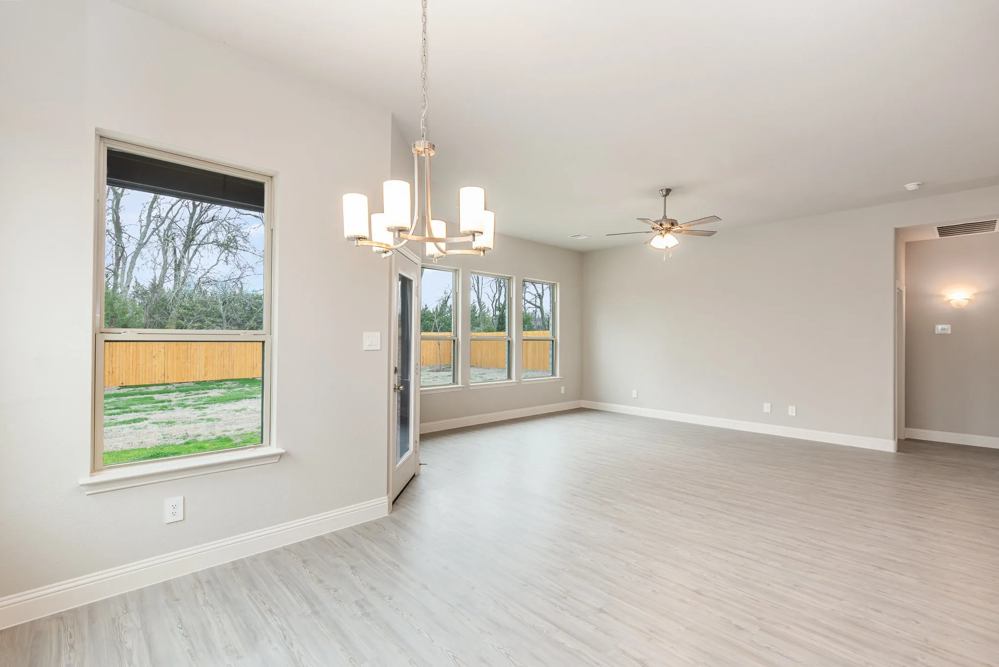 Single Family Residence For Rent in Dallas County , 1019 Ella Drive, De Soto, Texas 75115, 5 Bedroom, 3 Bathroom, 2 Garage spaces, 2,625 Sqft, built in 2025, mls#21371028, Real Estate Agent in De Soto, Homes For Rent in Dallas county, Homes For Rent in De Soto, Realtor in De Soto Texas, Real Estate Brokerage Independent Realty Texas, Luminita Cordes Realtor
