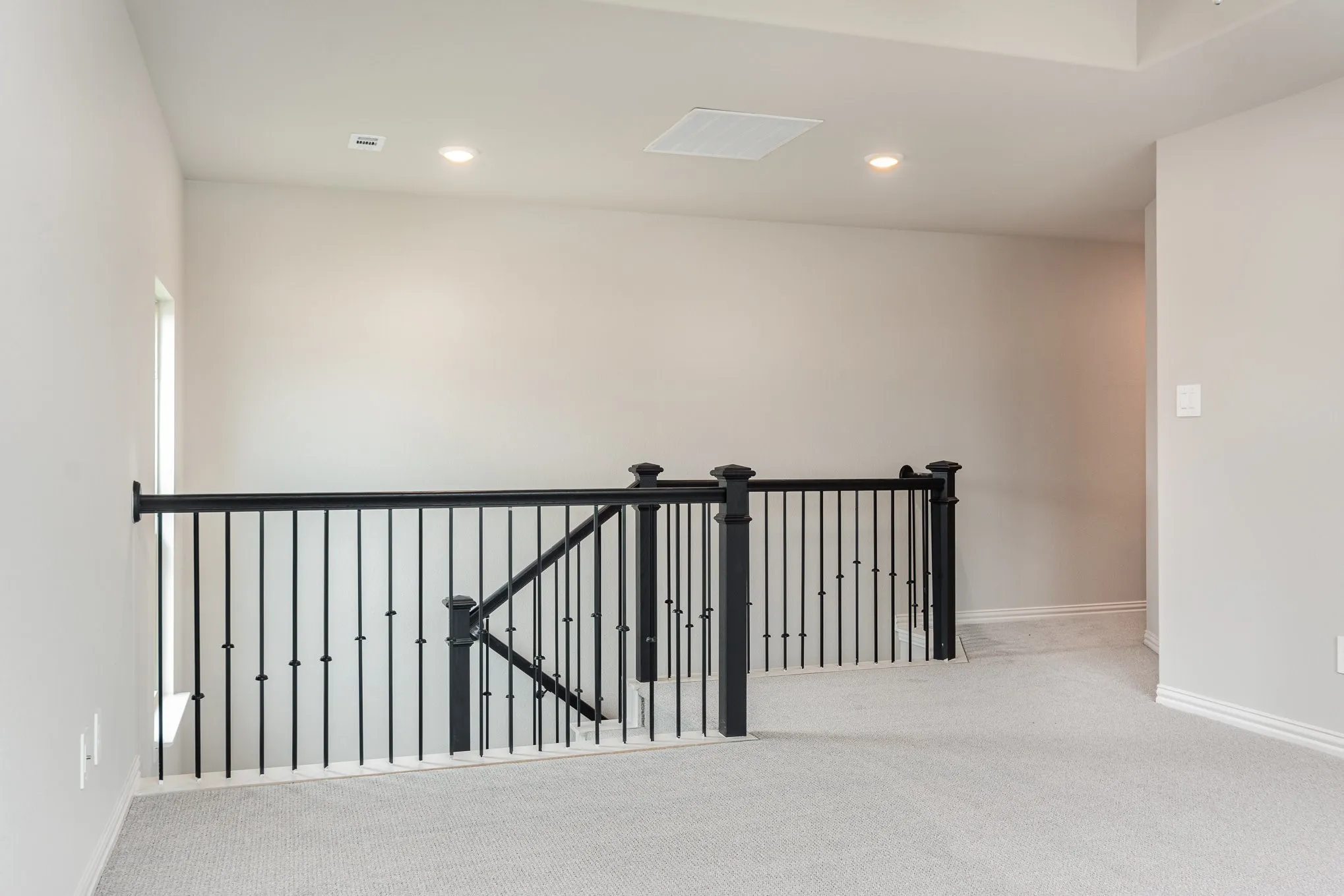 Single Family Residence For Rent in Dallas County , 1019 Ella Drive, De Soto, Texas 75115, 5 Bedroom, 3 Bathroom, 2 Garage spaces, 2,625 Sqft, built in 2025, mls#21371028, Real Estate Agent in De Soto, Homes For Rent in Dallas county, Homes For Rent in De Soto, Realtor in De Soto Texas, Real Estate Brokerage Independent Realty Texas, Luminita Cordes Realtor