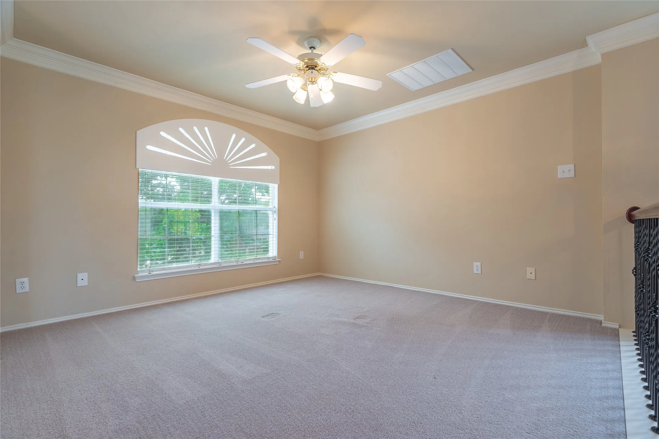 Single Family Residence For Sale in Dallas County , 3414 Chapelwood Drive, Sunnyvale, Texas 75182, 4 Bedroom, 3 Bathroom, 2 Garage spaces, 3,424 Sqft, built in 1999, mls#21370162, Real Estate Agent in Sunnyvale, Homes For Sale in Dallas county, Homes For Sale in Sunnyvale, Realtor in Sunnyvale Texas, Real Estate Brokerage Independent Realty Texas, Luminita Cordes Realtor