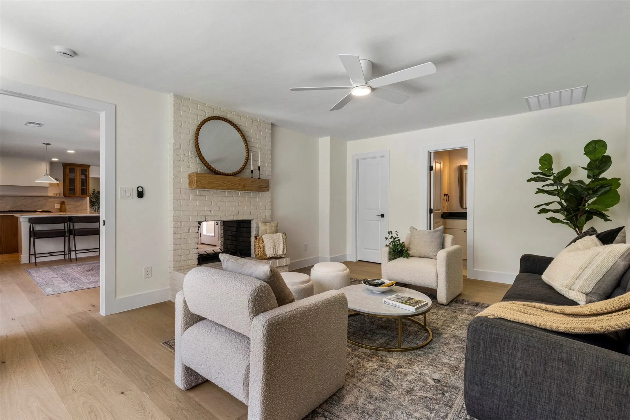 Flex space- Includes closet and ensuite bath