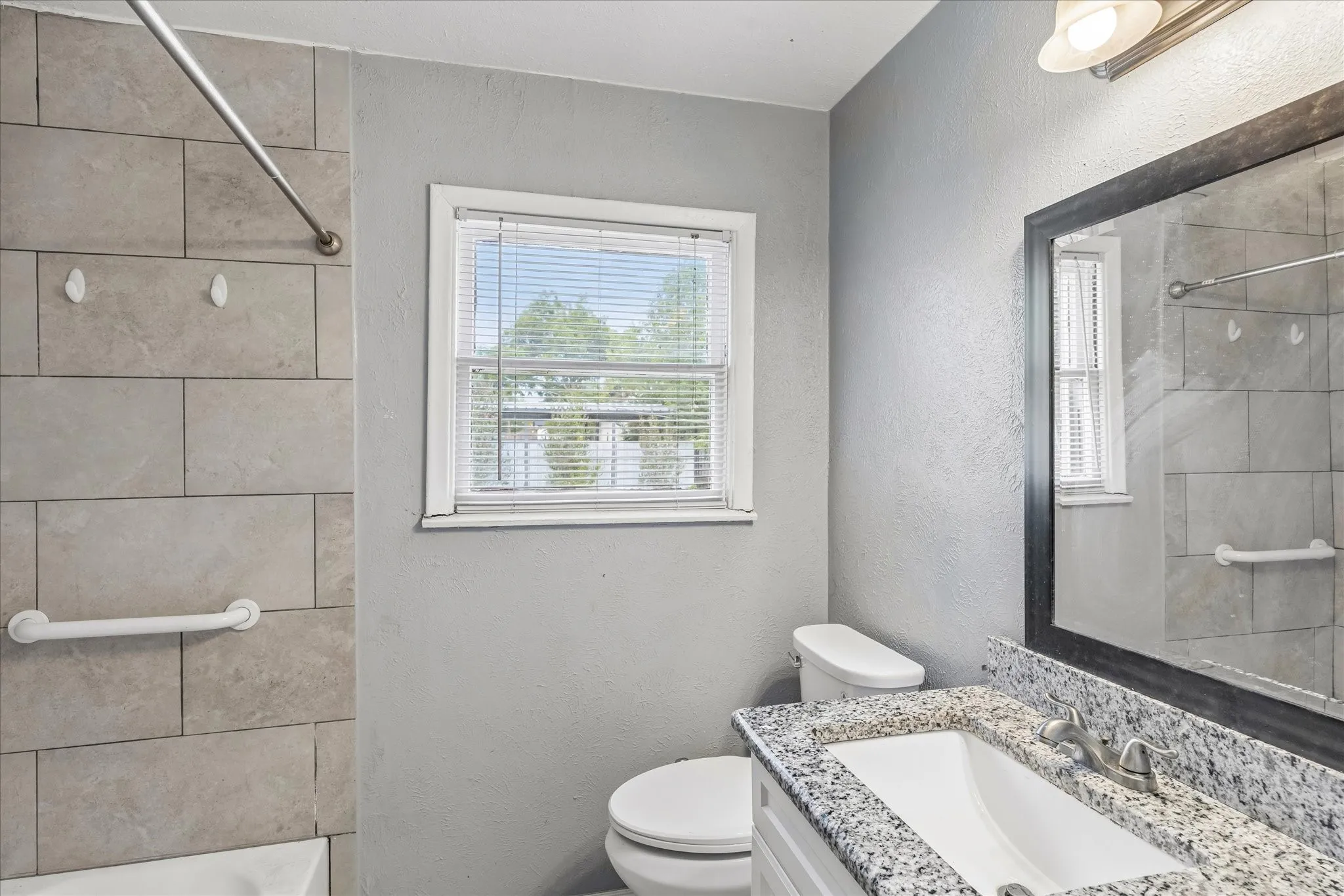 Full bath from another angle