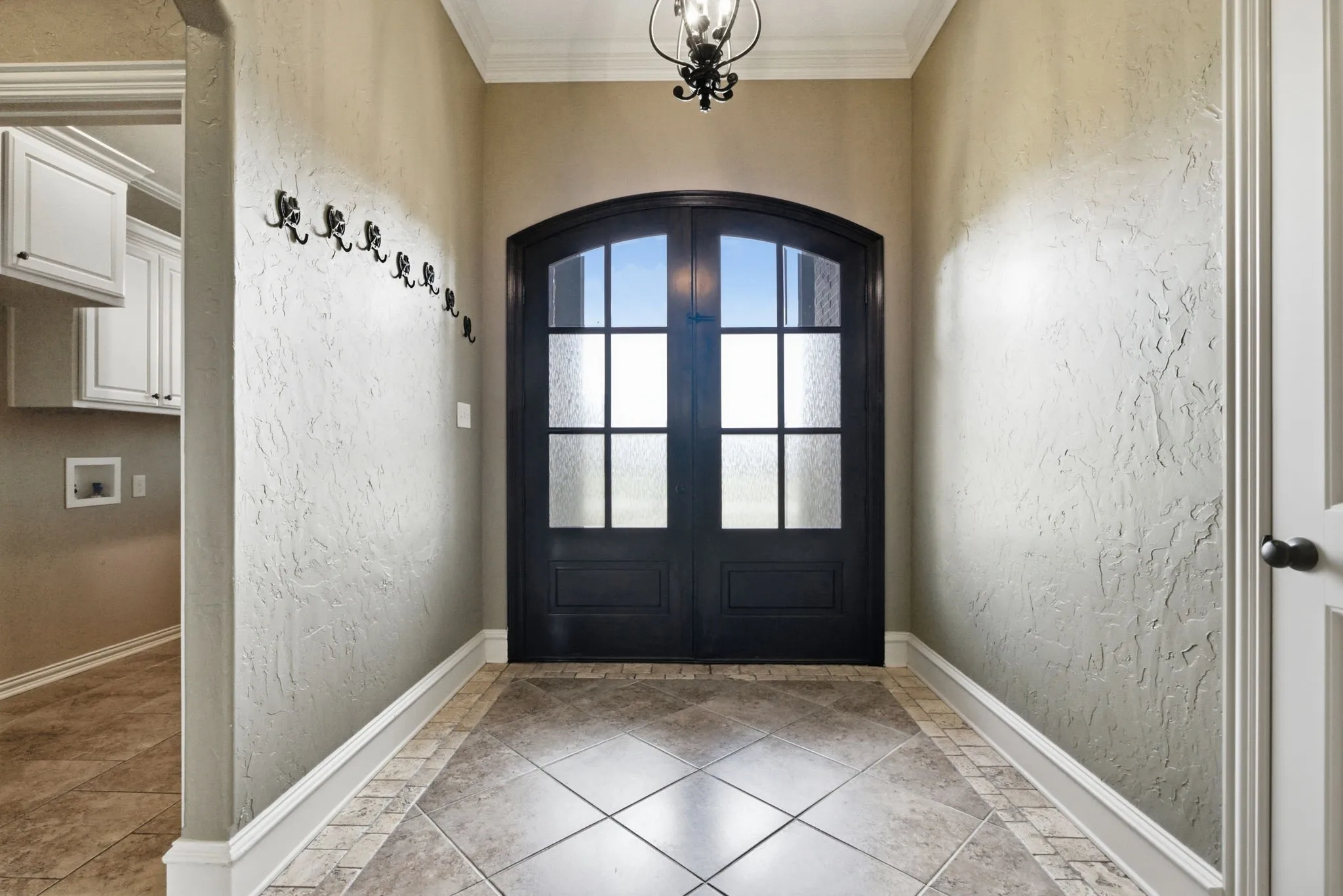 Single Family Residence For Sale in Cherokee County , 295 Kwando Lane, Bullard, Texas 75757, 3 Bedroom, 2 Bathroom, 2 Garage spaces, 2,326 Sqft, built in 2011, mls#21357787, Real Estate Agent in Bullard, Homes For Sale in Cherokee county, Homes For Sale in Bullard, Realtor in Bullard Texas, Real Estate Brokerage Independent Realty Texas, Luminita Cordes Realtor