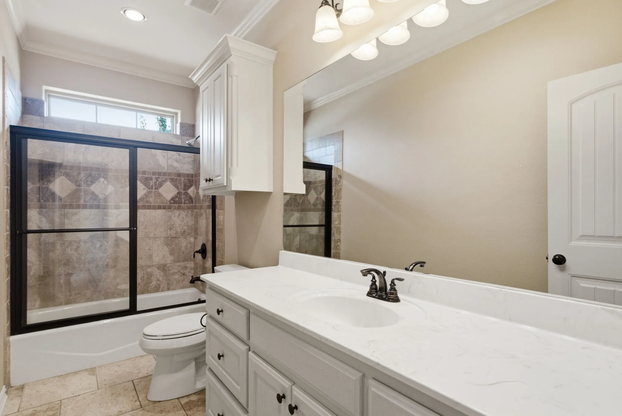 Single Family Residence For Sale in Cherokee County , 295 Kwando Lane, Bullard, Texas 75757, 3 Bedroom, 2 Bathroom, 2 Garage spaces, 2,326 Sqft, built in 2011, mls#21357787, Real Estate Agent in Bullard, Homes For Sale in Cherokee county, Homes For Sale in Bullard, Realtor in Bullard Texas, Real Estate Brokerage Independent Realty Texas, Luminita Cordes Realtor