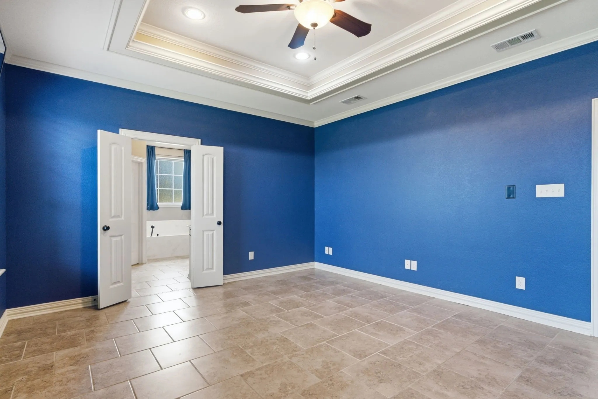 Single Family Residence For Sale in Cherokee County , 295 Kwando Lane, Bullard, Texas 75757, 3 Bedroom, 2 Bathroom, 2 Garage spaces, 2,326 Sqft, built in 2011, mls#21357787, Real Estate Agent in Bullard, Homes For Sale in Cherokee county, Homes For Sale in Bullard, Realtor in Bullard Texas, Real Estate Brokerage Independent Realty Texas, Luminita Cordes Realtor