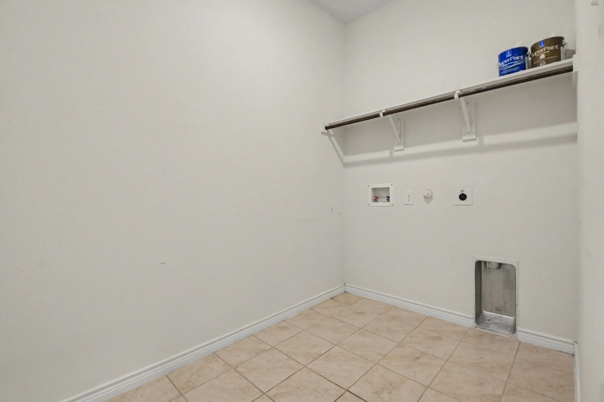 Single Family Residence For Sale in Rockwall County , 128 Newsom Drive, Royse City, Texas 75189, 3 Bedroom, 2 Bathroom, 2 Garage spaces, 1,611 Sqft, built in 2020, mls#21362834, Real Estate Agent in Royse City, Homes For Sale in Rockwall county, Homes For Sale in Royse City, Realtor in Royse City Texas, Real Estate Brokerage Independent Realty Texas, Luminita Cordes Realtor