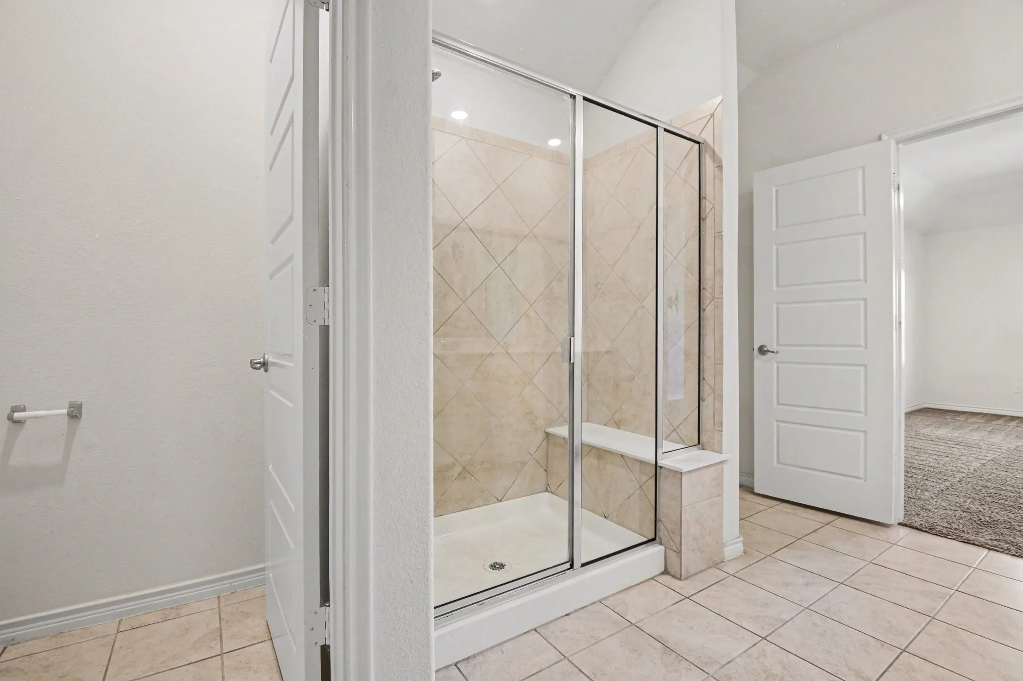 Single Family Residence For Sale in Rockwall County , 128 Newsom Drive, Royse City, Texas 75189, 3 Bedroom, 2 Bathroom, 2 Garage spaces, 1,611 Sqft, built in 2020, mls#21362834, Real Estate Agent in Royse City, Homes For Sale in Rockwall county, Homes For Sale in Royse City, Realtor in Royse City Texas, Real Estate Brokerage Independent Realty Texas, Luminita Cordes Realtor