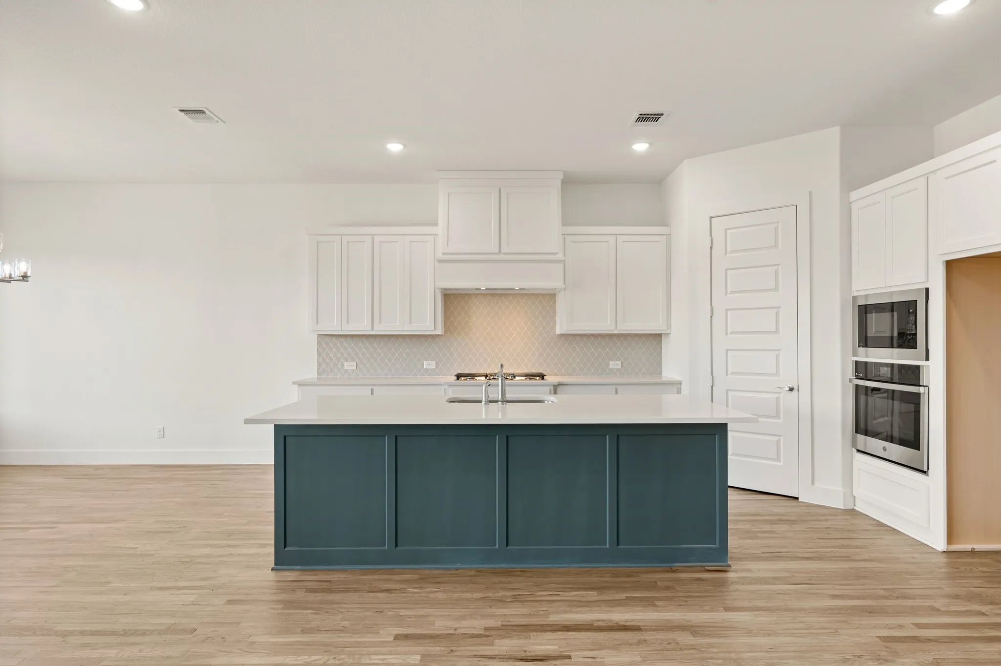 Single Family Residence For Sale in Wise County , 143 Galena Street, New Fairview, Texas 76078, 4 Bedroom, 3 Bathroom, 3 Garage spaces, 3,055 Sqft, built in 2026, mls#21371040, Real Estate Agent in New Fairview, Homes For Sale in Wise county, Homes For Sale in New Fairview, Realtor in New Fairview Texas, Real Estate Brokerage Independent Realty Texas, Luminita Cordes Realtor