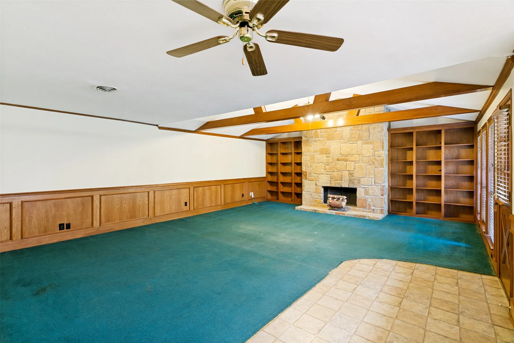 Single Family Residence For Sale in Tarrant County , 4708 Cummings Drive, North Richland Hills, Texas 76180, 3 Bedroom, 2 Bathroom, 2 Garage spaces, 1,916 Sqft, built in 1958, mls#21367428, Real Estate Agent in North Richland Hills, Homes For Sale in Tarrant county, Homes For Sale in North Richland Hills, Realtor in North Richland Hills Texas, Real Estate Brokerage Independent Realty Texas, Luminita Cordes Realtor