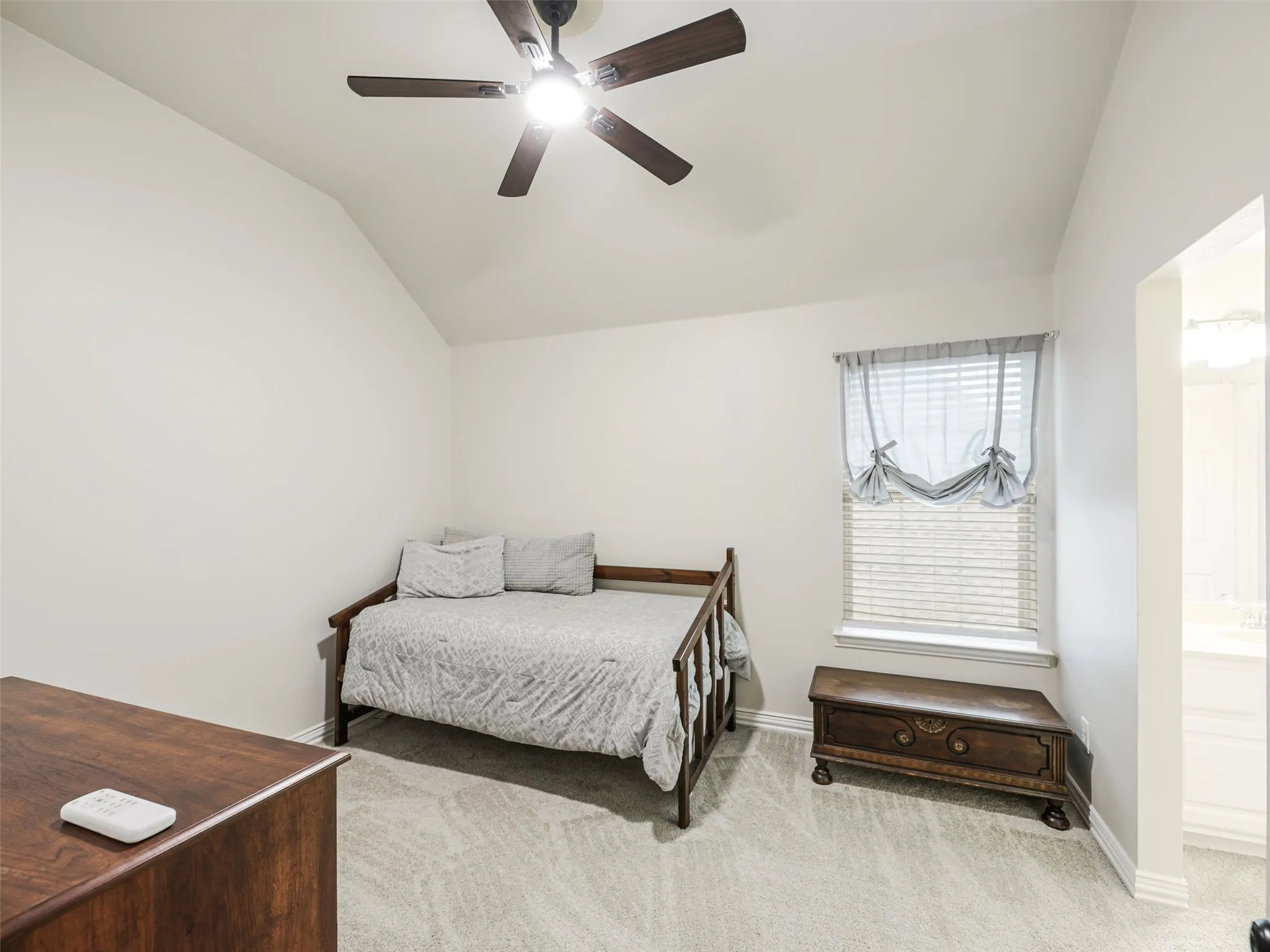 Single Family Residence For Sale in Denton County , 2113 Sandy Creek Drive, Frisco, Texas 75033, 4 Bedroom, 4 Bathroom, 3 Garage spaces, 3,427 Sqft, built in 2004, mls#21370755, Real Estate Agent in Frisco, Homes For Sale in Denton county, Homes For Sale in Frisco, Realtor in Frisco Texas, Real Estate Brokerage Independent Realty Texas, Luminita Cordes Realtor