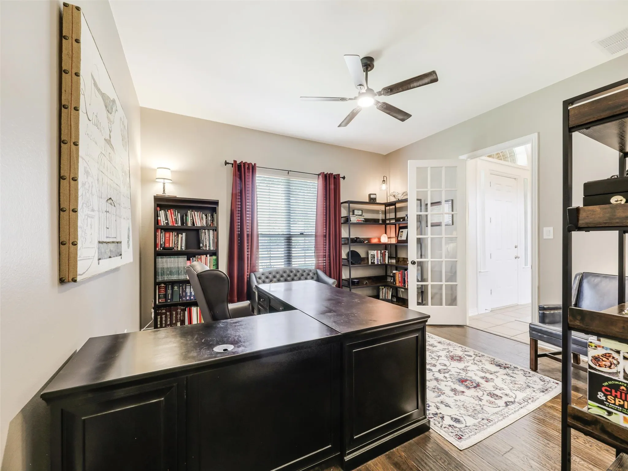 Single Family Residence For Sale in Denton County , 2113 Sandy Creek Drive, Frisco, Texas 75033, 4 Bedroom, 4 Bathroom, 3 Garage spaces, 3,427 Sqft, built in 2004, mls#21370755, Real Estate Agent in Frisco, Homes For Sale in Denton county, Homes For Sale in Frisco, Realtor in Frisco Texas, Real Estate Brokerage Independent Realty Texas, Luminita Cordes Realtor
