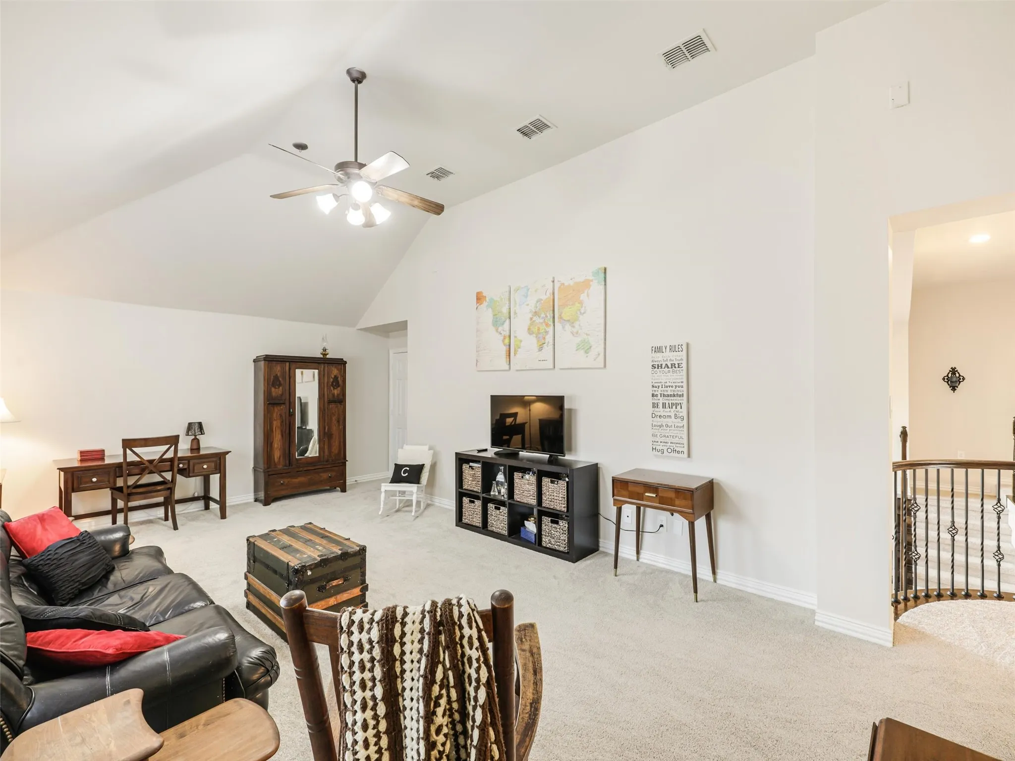 Single Family Residence For Sale in Denton County , 2113 Sandy Creek Drive, Frisco, Texas 75033, 4 Bedroom, 4 Bathroom, 3 Garage spaces, 3,427 Sqft, built in 2004, mls#21370755, Real Estate Agent in Frisco, Homes For Sale in Denton county, Homes For Sale in Frisco, Realtor in Frisco Texas, Real Estate Brokerage Independent Realty Texas, Luminita Cordes Realtor