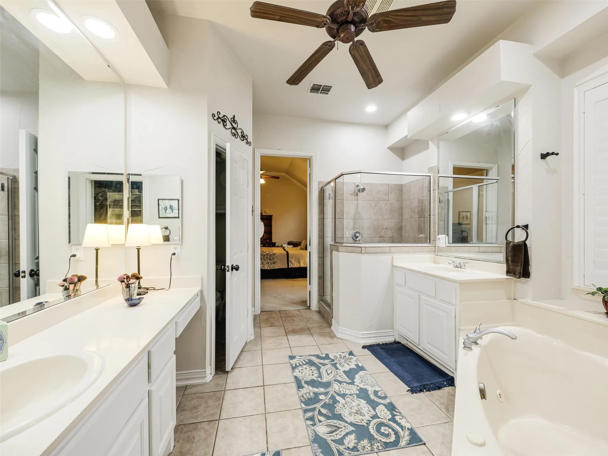 Single Family Residence For Sale in Denton County , 2113 Sandy Creek Drive, Frisco, Texas 75033, 4 Bedroom, 4 Bathroom, 3 Garage spaces, 3,427 Sqft, built in 2004, mls#21370755, Real Estate Agent in Frisco, Homes For Sale in Denton county, Homes For Sale in Frisco, Realtor in Frisco Texas, Real Estate Brokerage Independent Realty Texas, Luminita Cordes Realtor