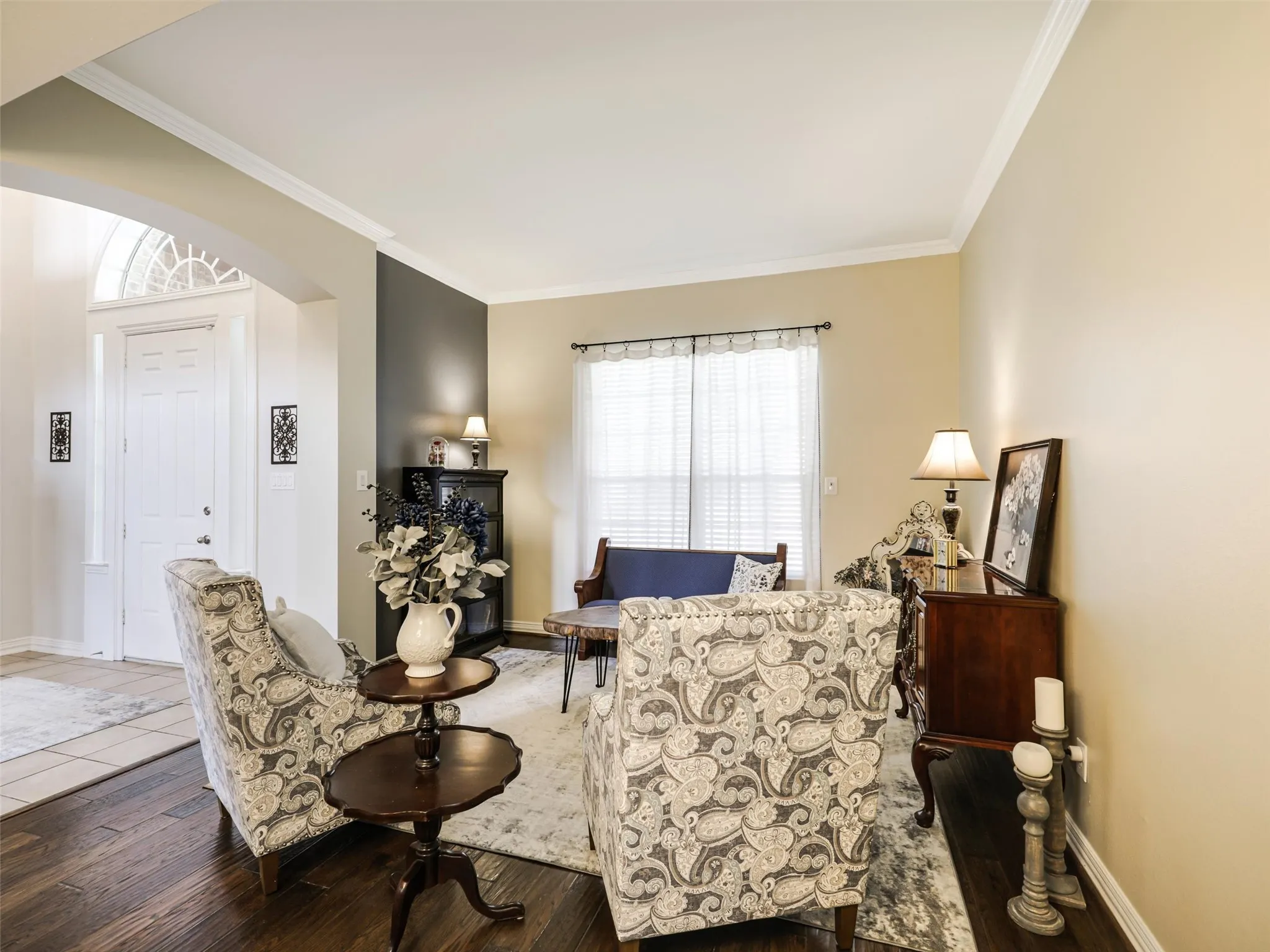 Single Family Residence For Sale in Denton County , 2113 Sandy Creek Drive, Frisco, Texas 75033, 4 Bedroom, 4 Bathroom, 3 Garage spaces, 3,427 Sqft, built in 2004, mls#21370755, Real Estate Agent in Frisco, Homes For Sale in Denton county, Homes For Sale in Frisco, Realtor in Frisco Texas, Real Estate Brokerage Independent Realty Texas, Luminita Cordes Realtor