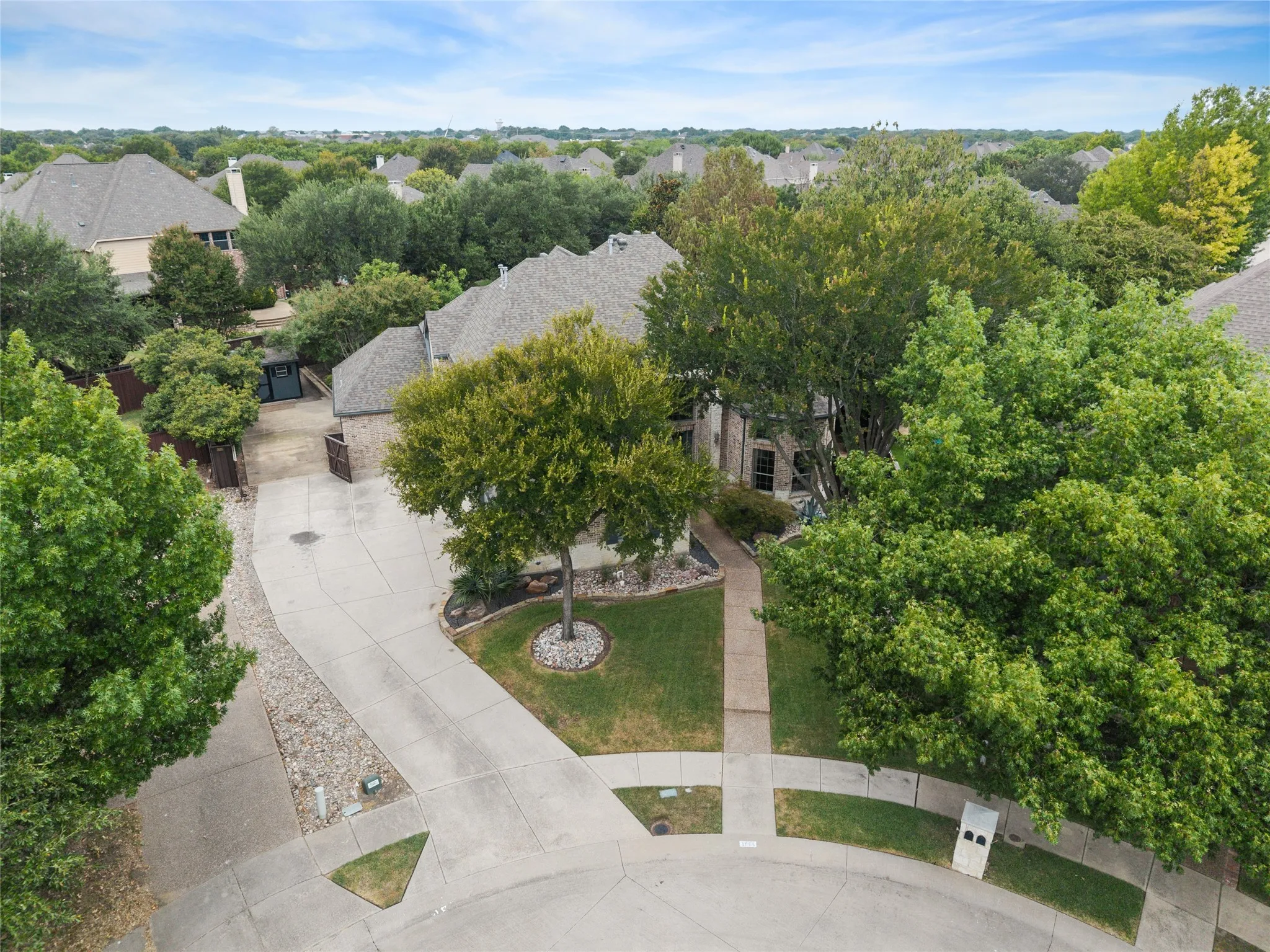 Single Family Residence For Sale in Collin County , 1801 San Carlos Avenue, Allen, Texas 75002, 4 Bedroom, 4 Bathroom, 3 Garage spaces, 4,049 Sqft, built in 2002, mls#21370822, Real Estate Agent in Allen, Homes For Sale in Collin county, Homes For Sale in Allen, Realtor in Allen Texas, Real Estate Brokerage Independent Realty Texas, Luminita Cordes Realtor