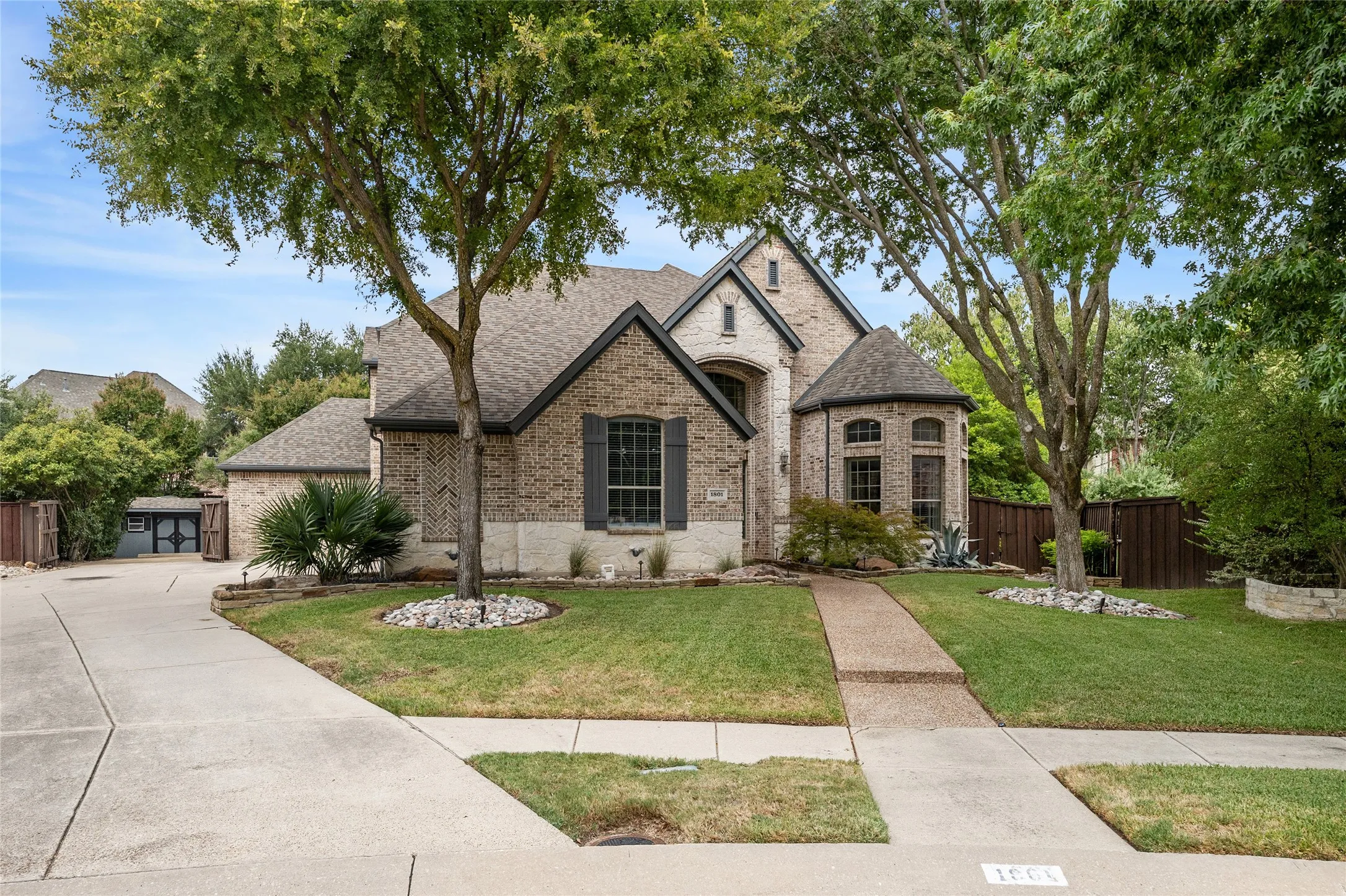 Single Family Residence For Sale in Collin County , 1801 San Carlos Avenue, Allen, Texas 75002, 4 Bedroom, 4 Bathroom, 3 Garage spaces, 4,049 Sqft, built in 2002, mls#21370822, Real Estate Agent in Allen, Homes For Sale in Collin county, Homes For Sale in Allen, Realtor in Allen Texas, Real Estate Brokerage Independent Realty Texas, Luminita Cordes Realtor