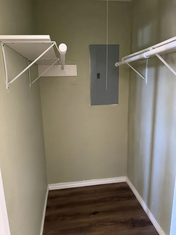 Single Family Residence For Sale in Brown County , 4403 Westridge Drive, Brownwood, Texas 76801, 4 Bedroom, 2 Bathroom, 1 Garage spaces, 1,105 Sqft, built in 1984, mls#21371008, Real Estate Agent in Brownwood, Homes For Sale in Brown county, Homes For Sale in Brownwood, Realtor in Brownwood Texas, Real Estate Brokerage Independent Realty Texas, Luminita Cordes Realtor