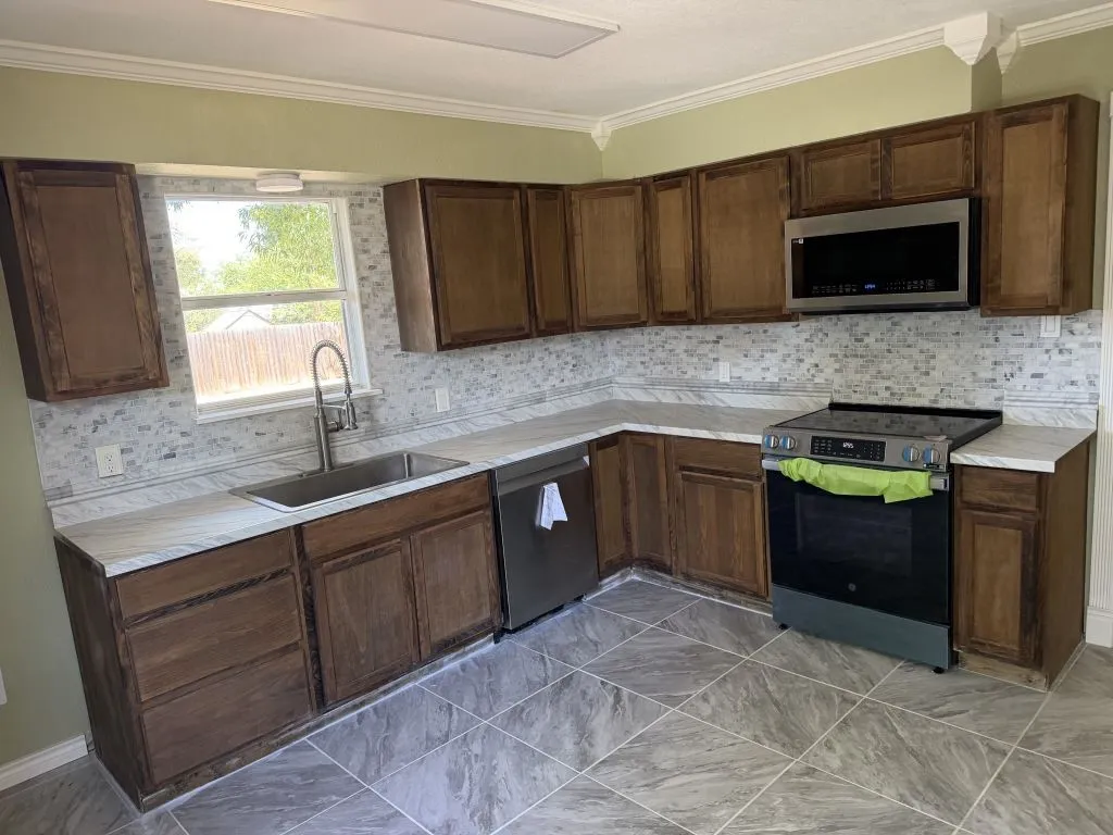 Single Family Residence For Sale in Brown County , 4403 Westridge Drive, Brownwood, Texas 76801, 4 Bedroom, 2 Bathroom, 1 Garage spaces, 1,105 Sqft, built in 1984, mls#21371008, Real Estate Agent in Brownwood, Homes For Sale in Brown county, Homes For Sale in Brownwood, Realtor in Brownwood Texas, Real Estate Brokerage Independent Realty Texas, Luminita Cordes Realtor