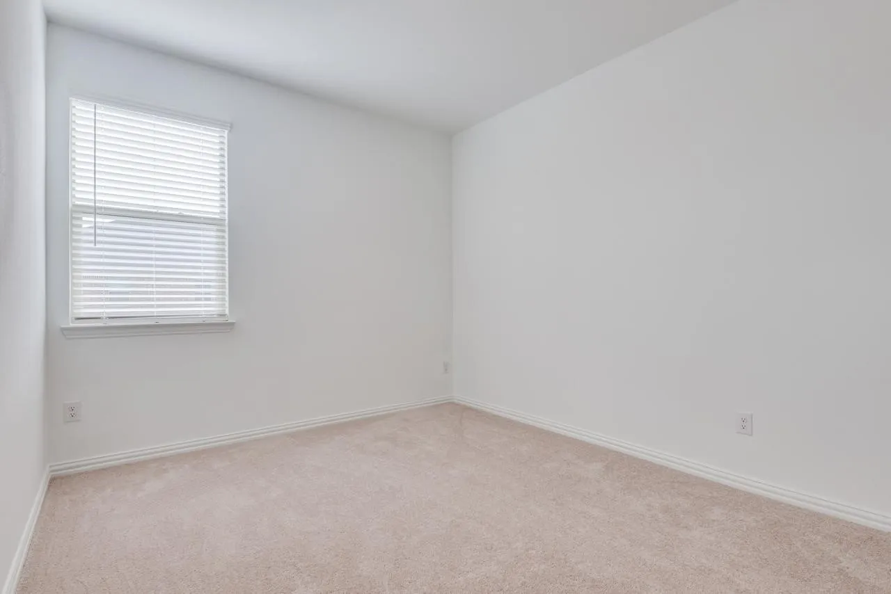 Single Family Residence For Rent in Denton County , 2204 OKeefe Drive, Little Elm, Texas 75068, 4 Bedroom, 2 Bathroom, 2 Garage spaces, 2,010 Sqft, built in 2023, mls#21371057, Real Estate Agent in Little Elm, Homes For Rent in Denton county, Homes For Rent in Little Elm, Realtor in Little Elm Texas, Real Estate Brokerage Independent Realty Texas, Luminita Cordes Realtor