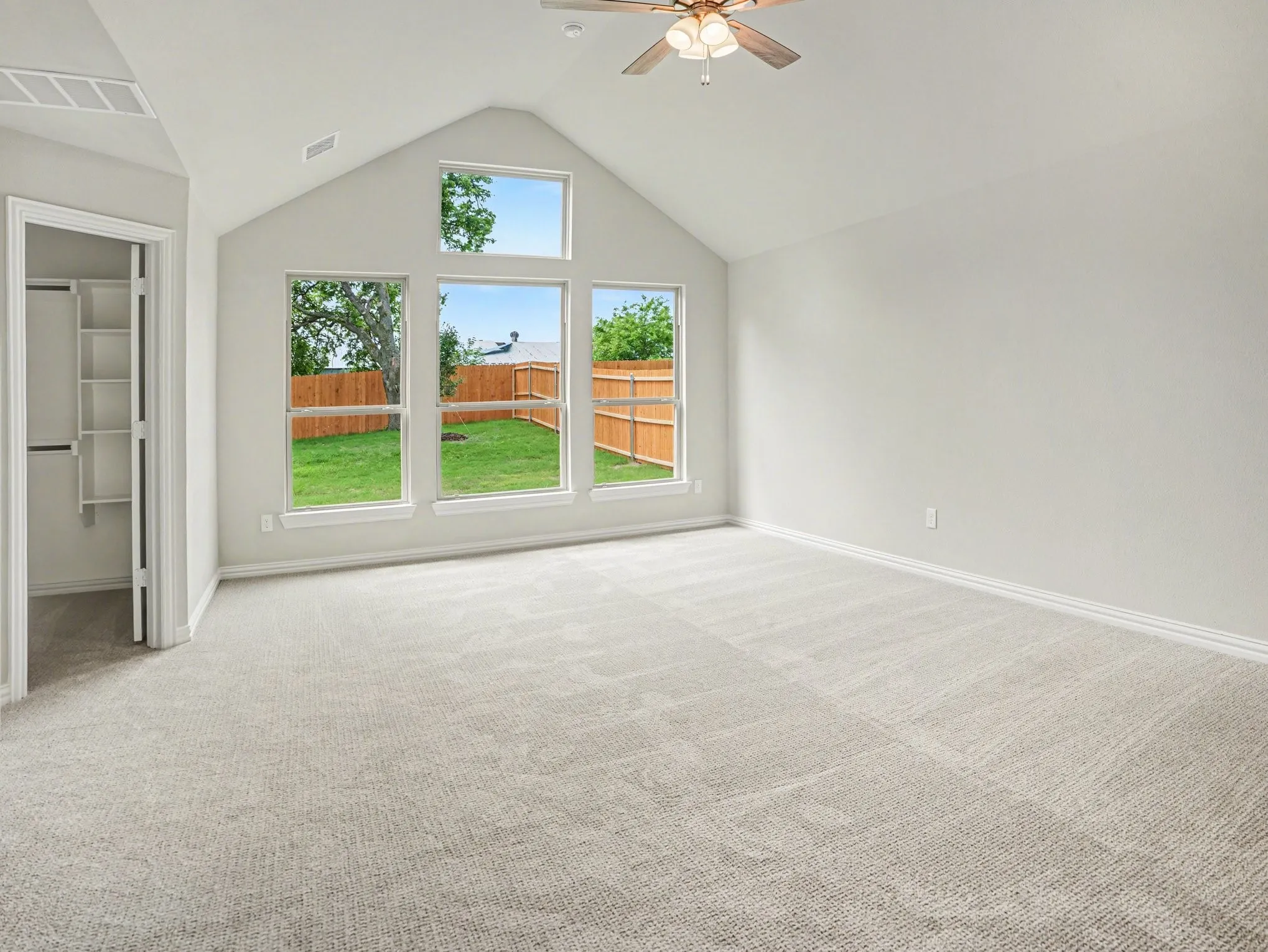 Single Family Residence For Rent in Dallas County , 706 Alaina Drive, De Soto, Texas 75115, 4 Bedroom, 3 Bathroom, 3 Garage spaces, 2,666 Sqft, built in 2026, mls#21371063, Real Estate Agent in De Soto, Homes For Rent in Dallas county, Homes For Rent in De Soto, Realtor in De Soto Texas, Real Estate Brokerage Independent Realty Texas, Luminita Cordes Realtor