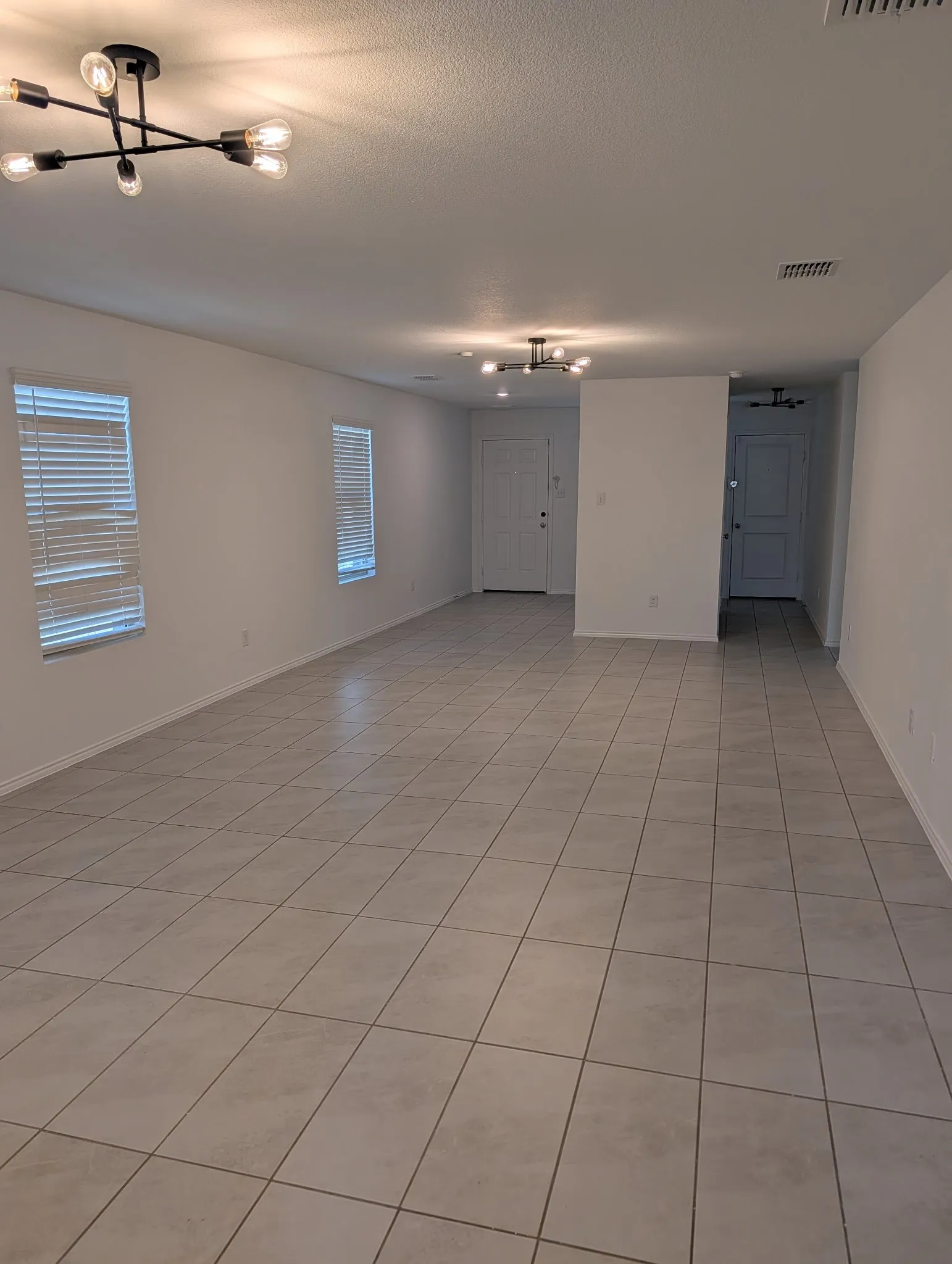 Single Family Residence For Rent in Denton County , 3613 Harper St, Little Elm, Texas 75068, 3 Bedroom, 2 Bathroom, 2 Garage spaces, 1,461 Sqft, built in 2023, mls#21371064, Real Estate Agent in Little Elm, Homes For Rent in Denton county, Homes For Rent in Little Elm, Realtor in Little Elm Texas, Real Estate Brokerage Independent Realty Texas, Luminita Cordes Realtor