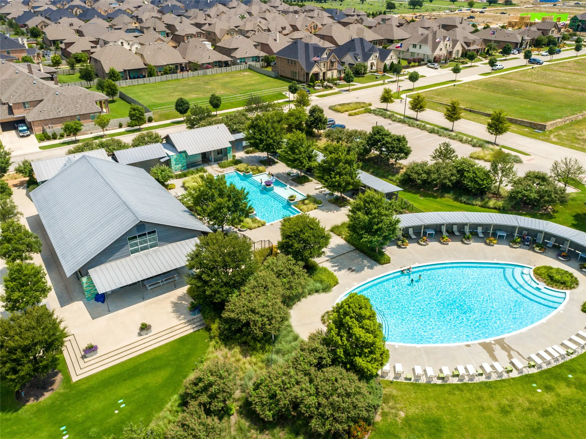 Single Family Residence For Sale in Denton County , 225 Lilypad Bend, Argyle, Texas 76226, 5 Bedroom, 4 Bathroom, 3 Garage spaces, 3,084 Sqft, built in 2015, mls#21364255, Real Estate Agent in Argyle, Homes For Sale in Denton county, Homes For Sale in Argyle, Realtor in Argyle Texas, Real Estate Brokerage Independent Realty Texas, Luminita Cordes Realtor