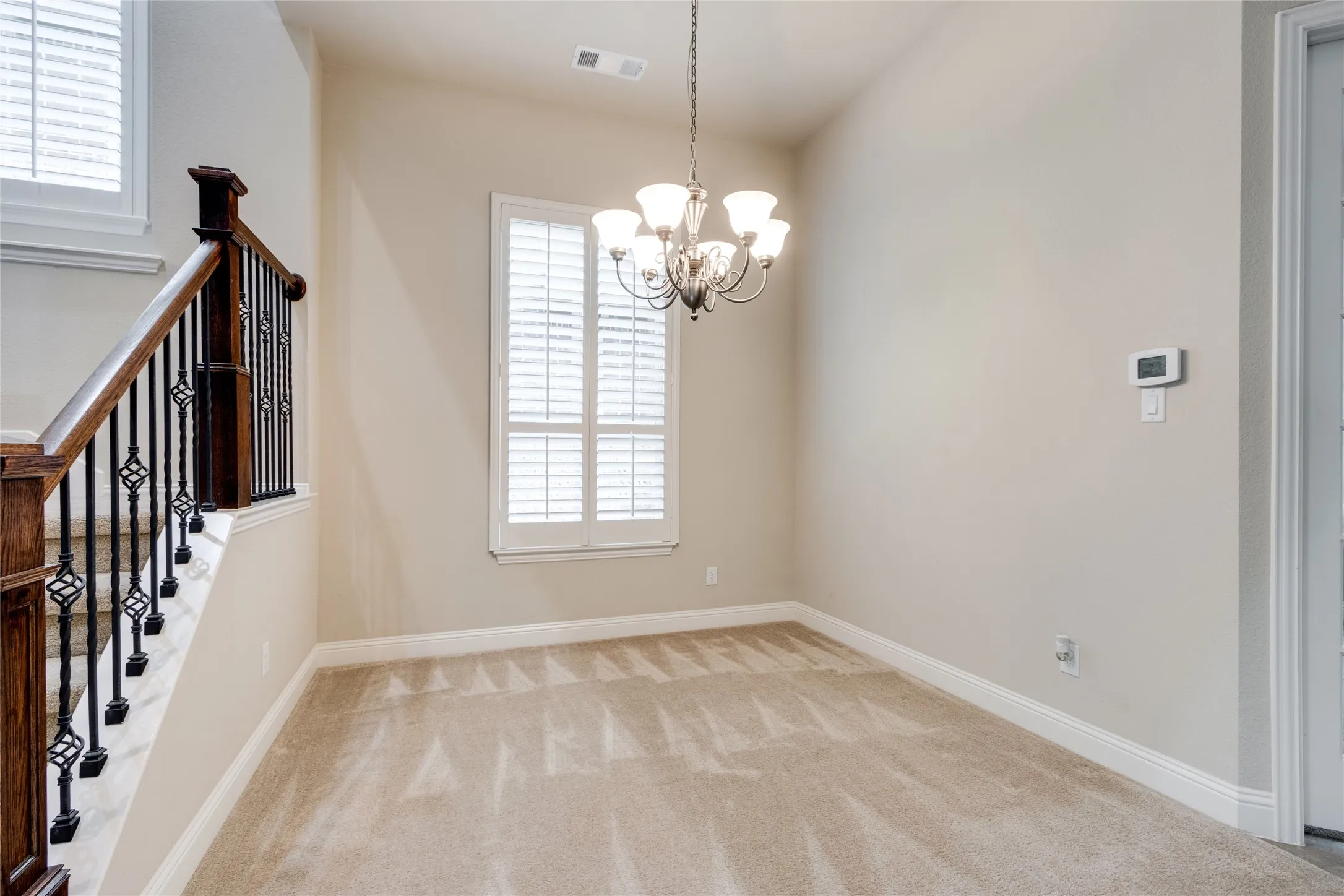 Single Family Residence For Sale in Denton County , 225 Lilypad Bend, Argyle, Texas 76226, 5 Bedroom, 4 Bathroom, 3 Garage spaces, 3,084 Sqft, built in 2015, mls#21364255, Real Estate Agent in Argyle, Homes For Sale in Denton county, Homes For Sale in Argyle, Realtor in Argyle Texas, Real Estate Brokerage Independent Realty Texas, Luminita Cordes Realtor