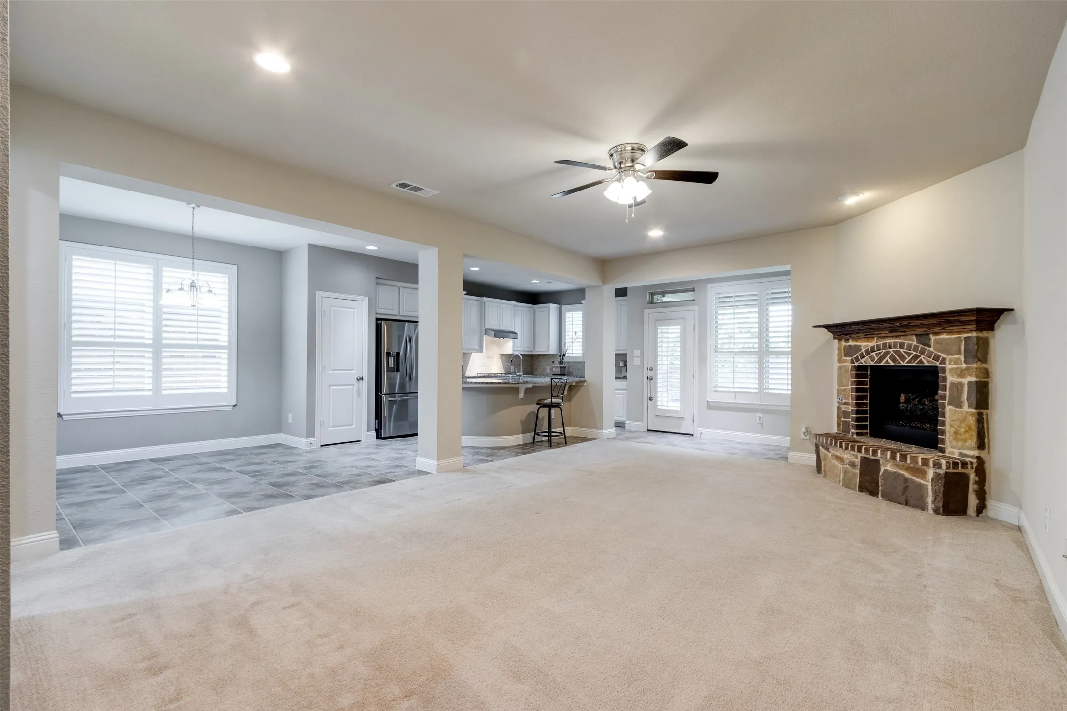 Single Family Residence For Sale in Denton County , 225 Lilypad Bend, Argyle, Texas 76226, 5 Bedroom, 4 Bathroom, 3 Garage spaces, 3,084 Sqft, built in 2015, mls#21364255, Real Estate Agent in Argyle, Homes For Sale in Denton county, Homes For Sale in Argyle, Realtor in Argyle Texas, Real Estate Brokerage Independent Realty Texas, Luminita Cordes Realtor