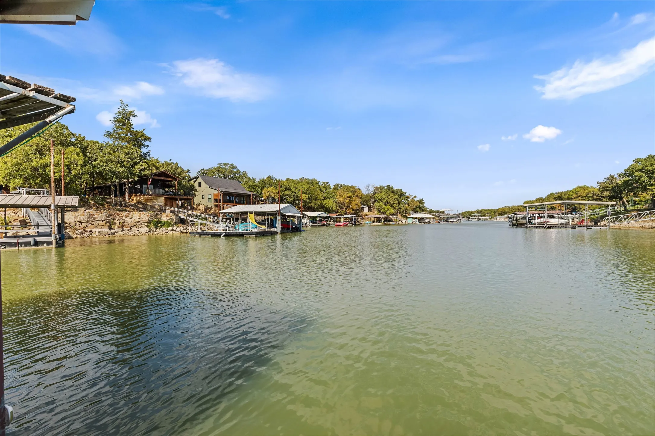 Single Family Residence For Sale in Wise County , 1027 County Road 1744, Chico, Texas 76431, 4 Bedroom, 2 Bathroom, Garage spaces, 1,700 Sqft, built in 1988, mls#21367653, Real Estate Agent in Chico, Homes For Sale in Wise county, Homes For Sale in Chico, Realtor in Chico Texas, Real Estate Brokerage Independent Realty Texas, Luminita Cordes Realtor